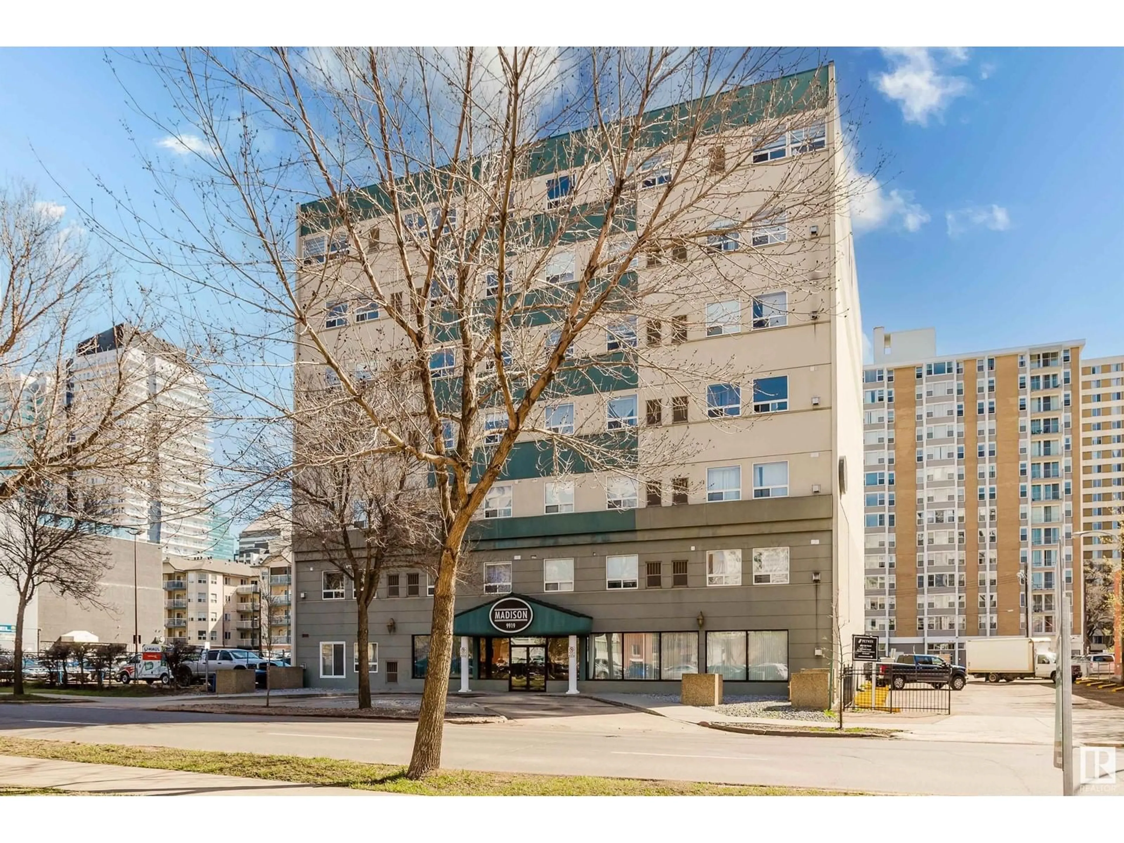 Unknown for NW - 606 9919 105 ST, Edmonton Alberta T5K1B1