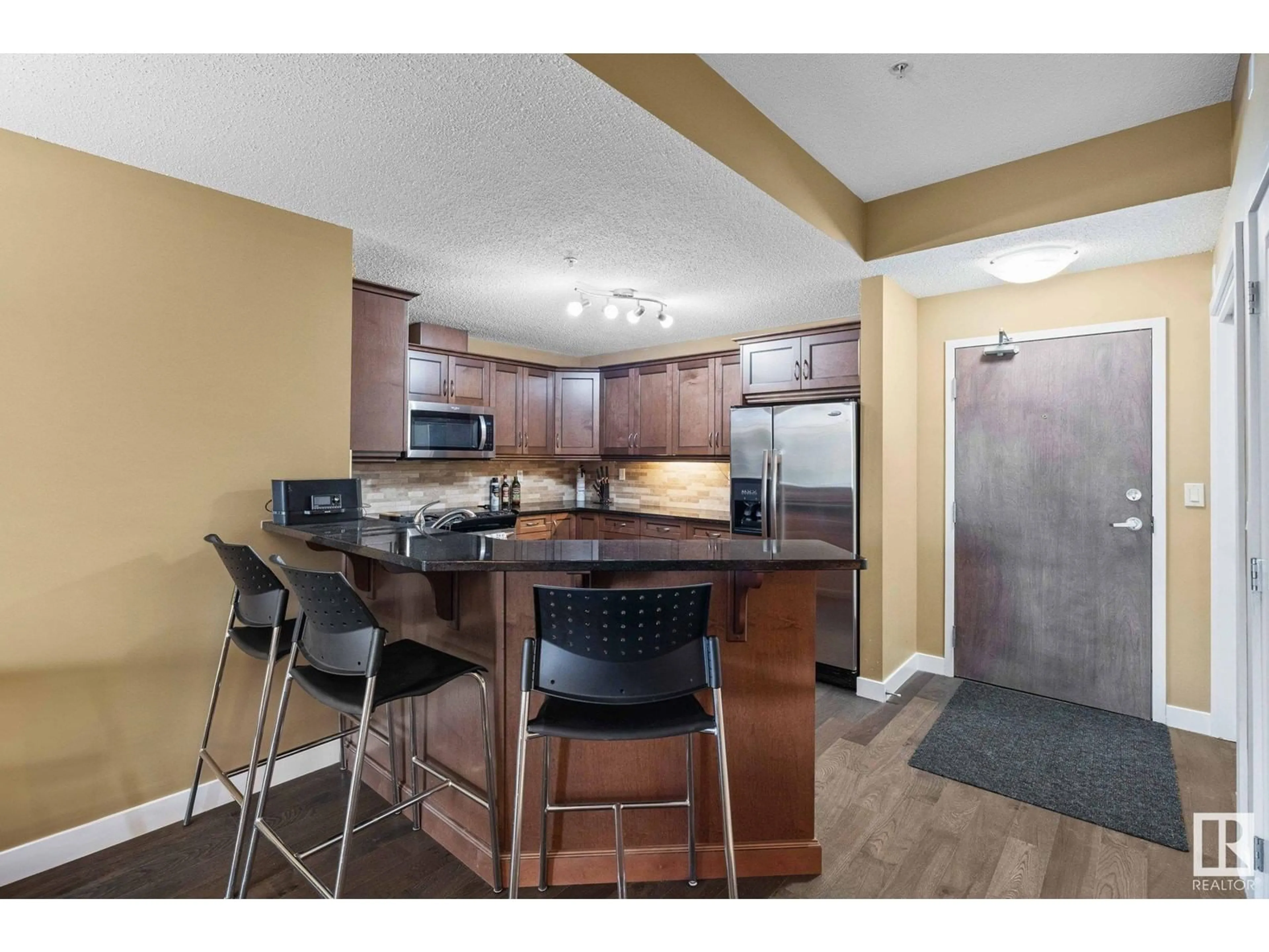 Standard kitchen, unknown for #305 - 7907 109 ST, Edmonton Alberta T6G1C7