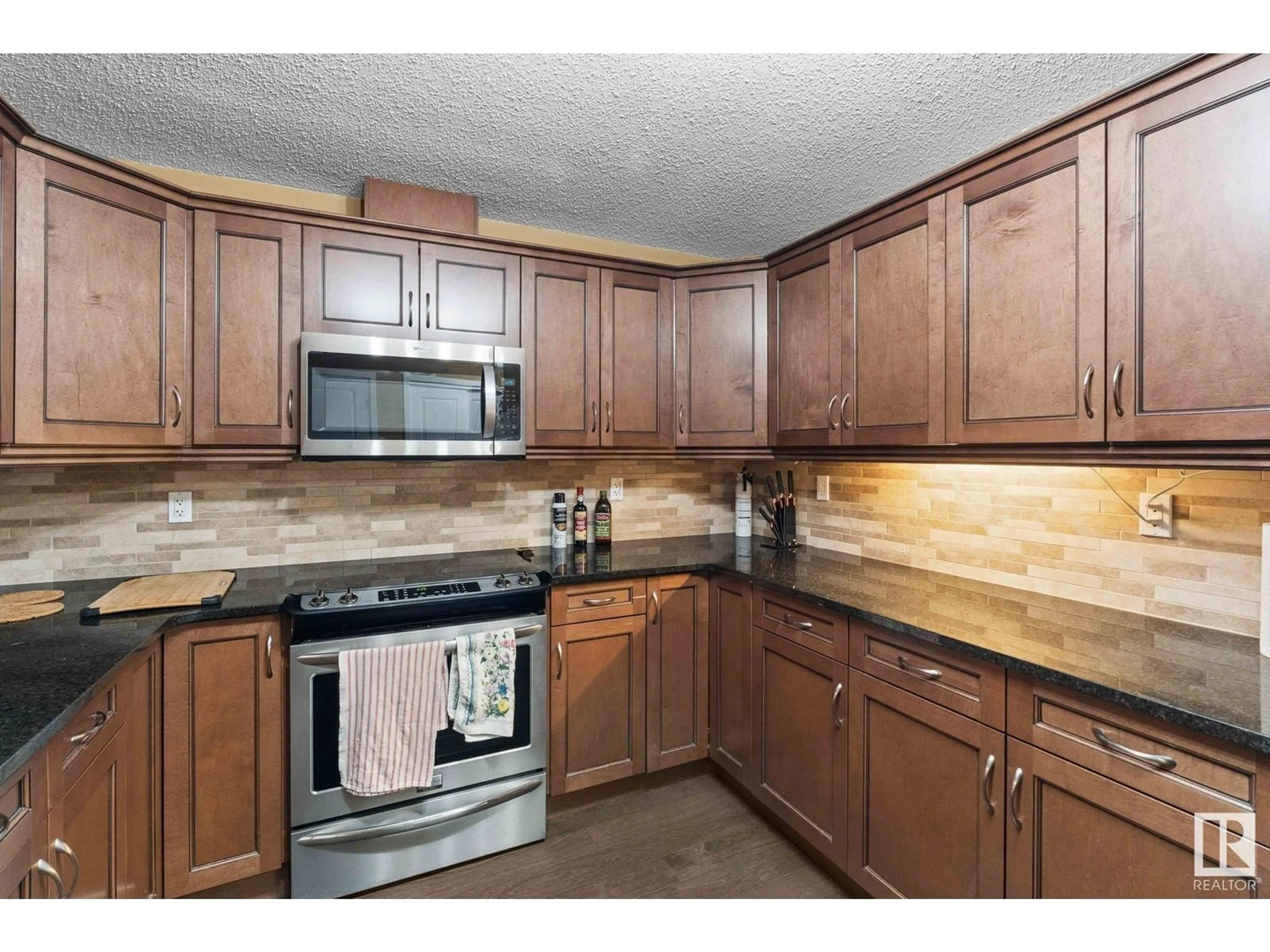 Standard kitchen, ceramic/tile floor for #305 - 7907 109 ST, Edmonton Alberta T6G1C7
