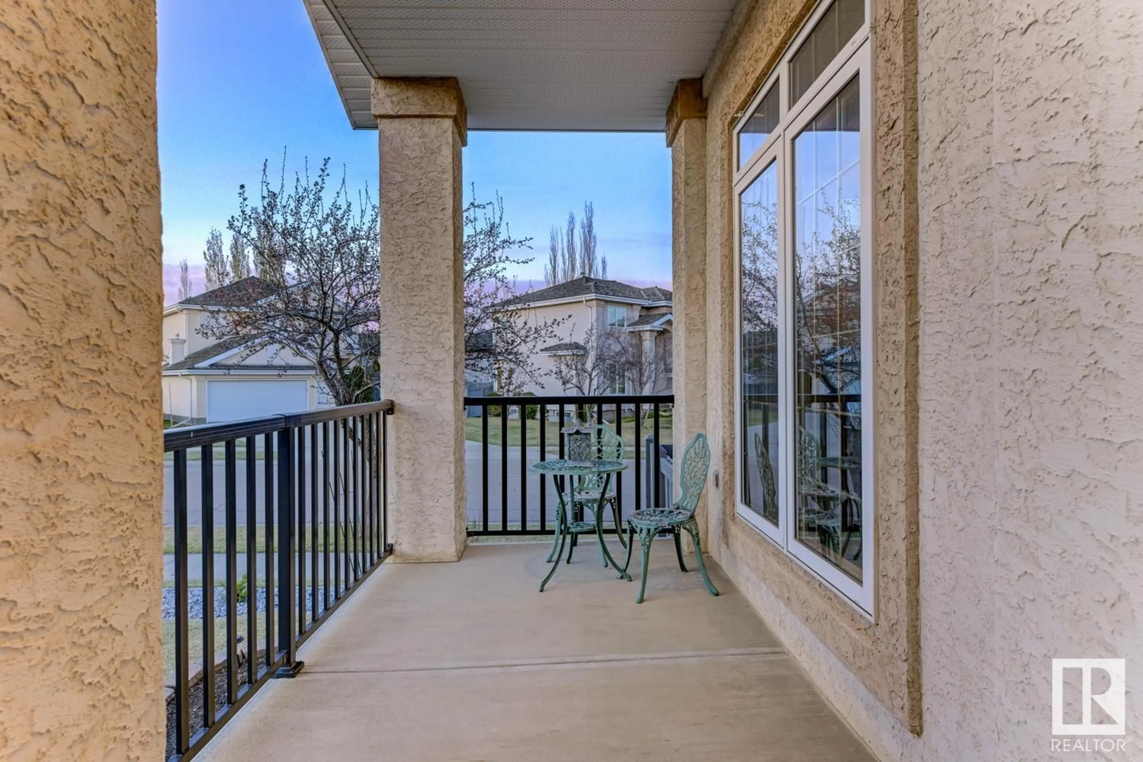 Patio, water/lake/river/ocean view for 527 DICKENS LO NW, Edmonton Alberta T6M2S1