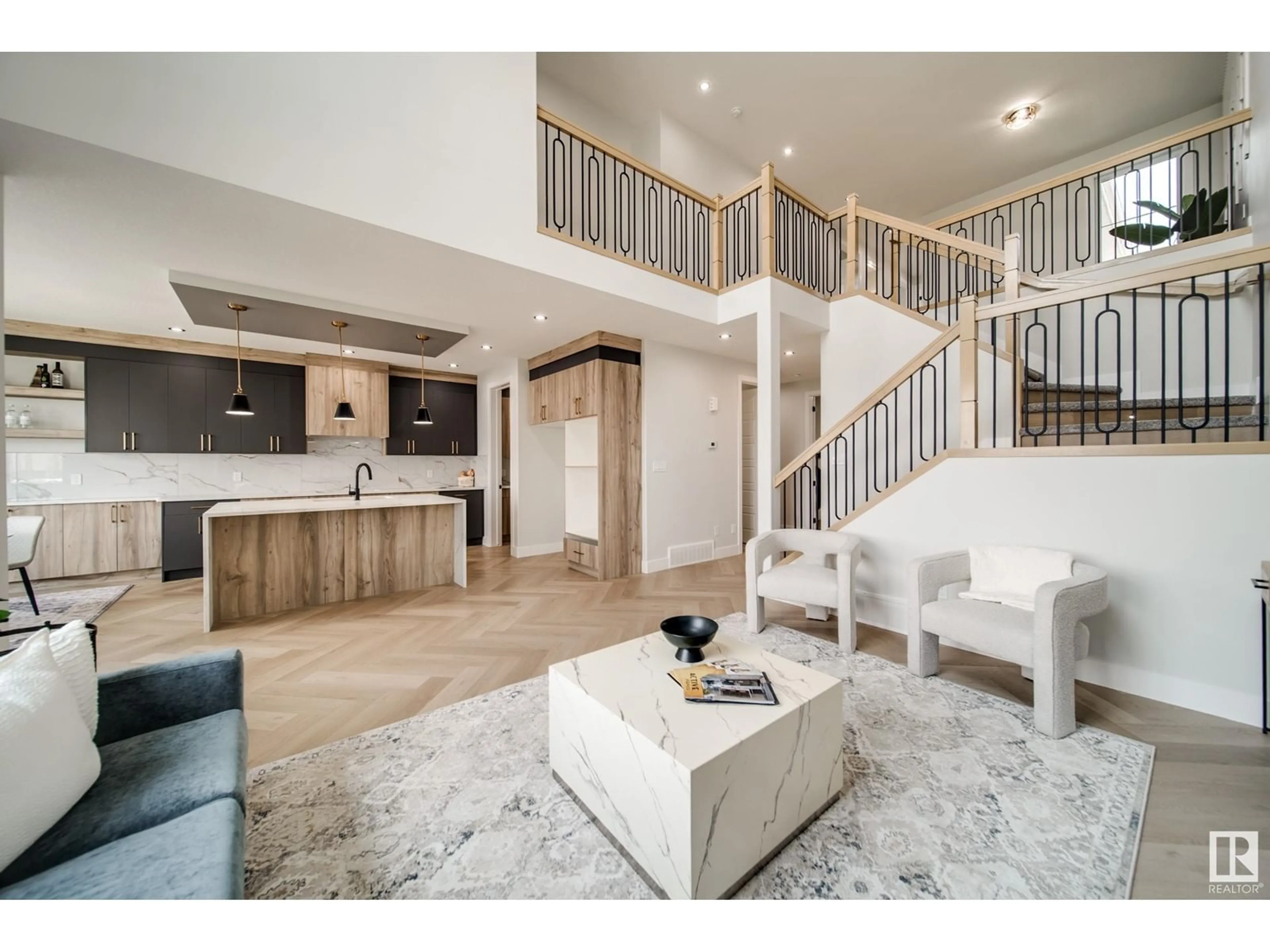 Unknown for 17043 45 ST, Edmonton Alberta T5Y4C9
