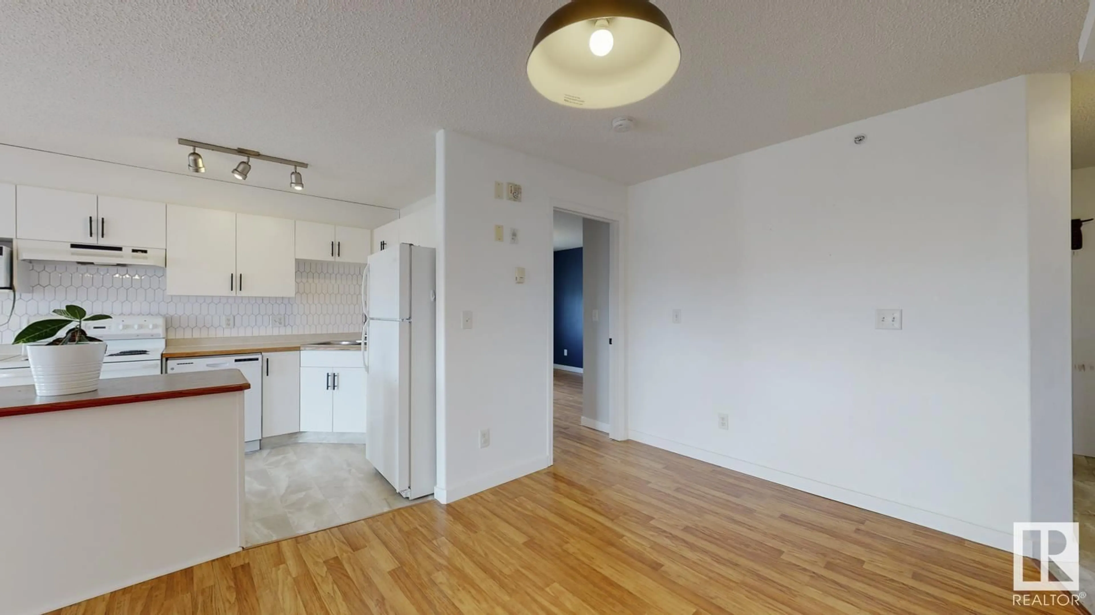 A pic of a room for #507 - 10535 122 ST, Edmonton Alberta T5N4B7
