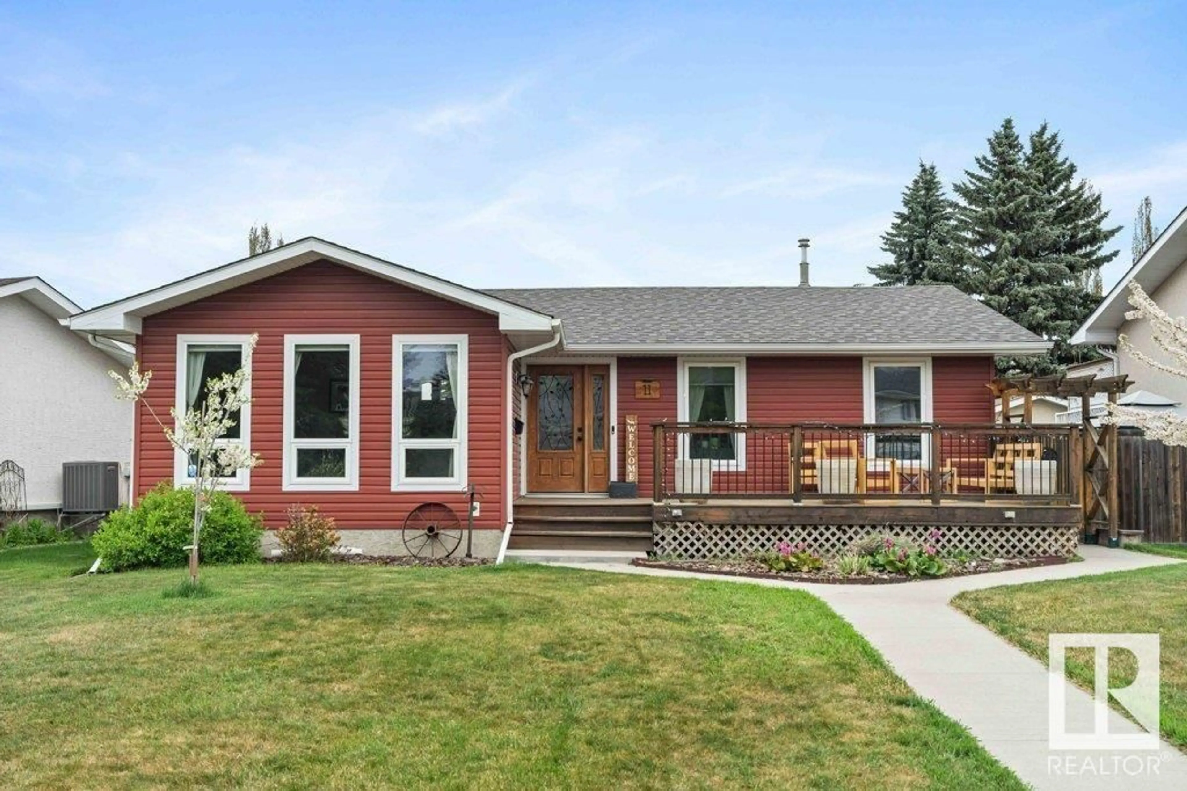 Home with brick exterior material, street for 11 BROOKWOOD PL, Spruce Grove Alberta T7X1H4