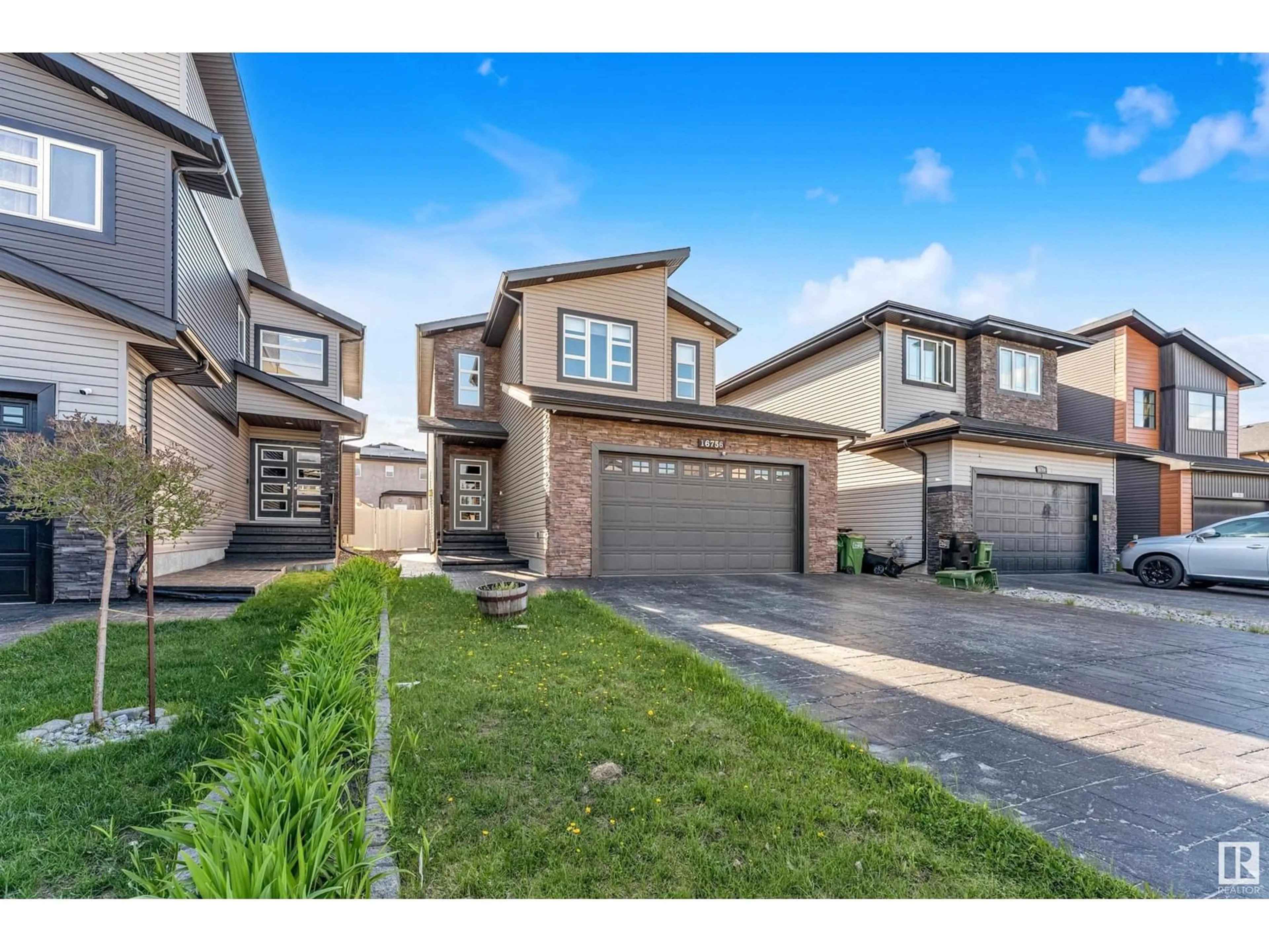 Unknown for NW - 16756 60 ST, Edmonton Alberta T5Y4G9