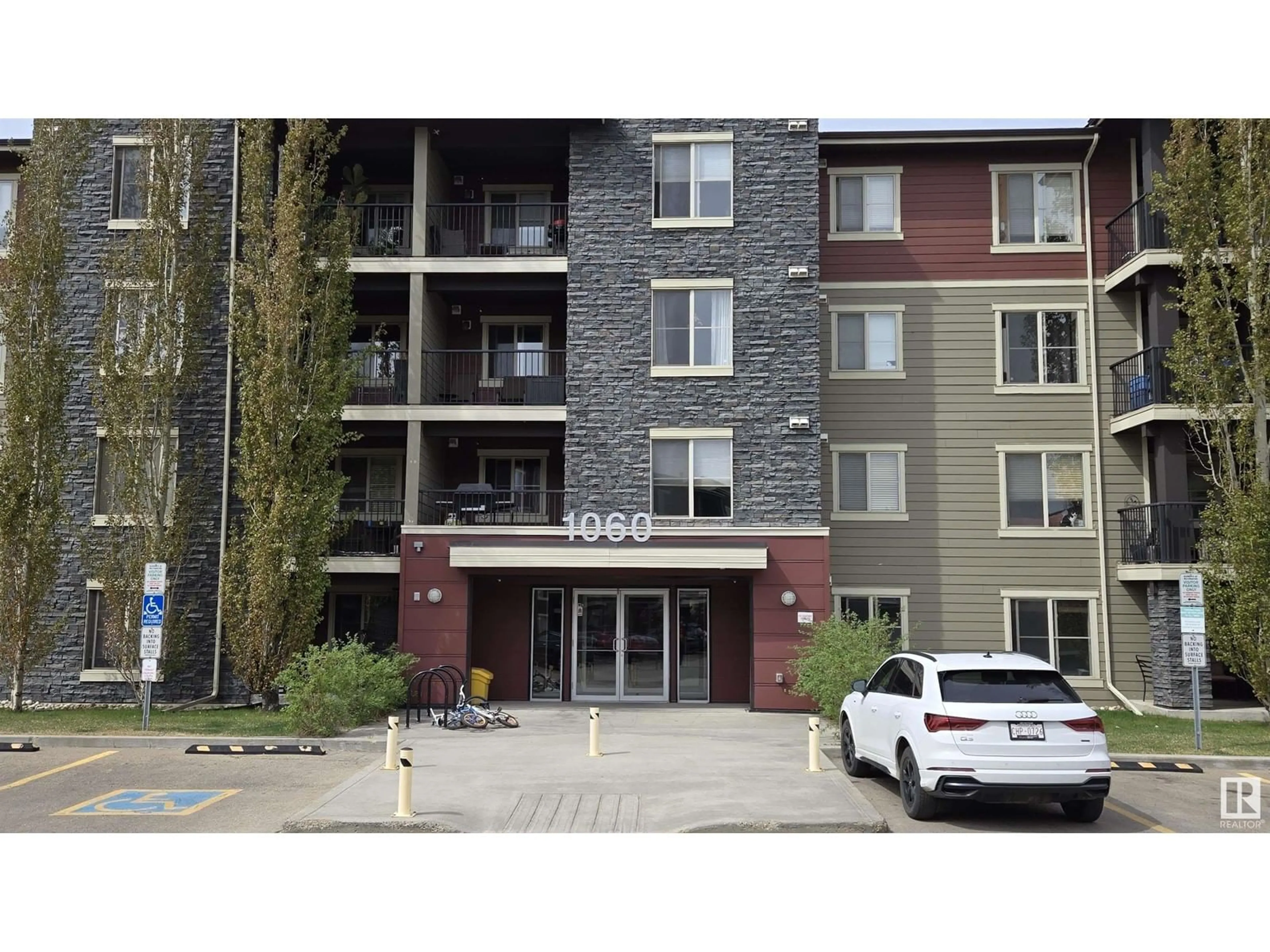 Unknown for 208 - 1060 MCCONACHIE BV, Edmonton Alberta T5Y0W9