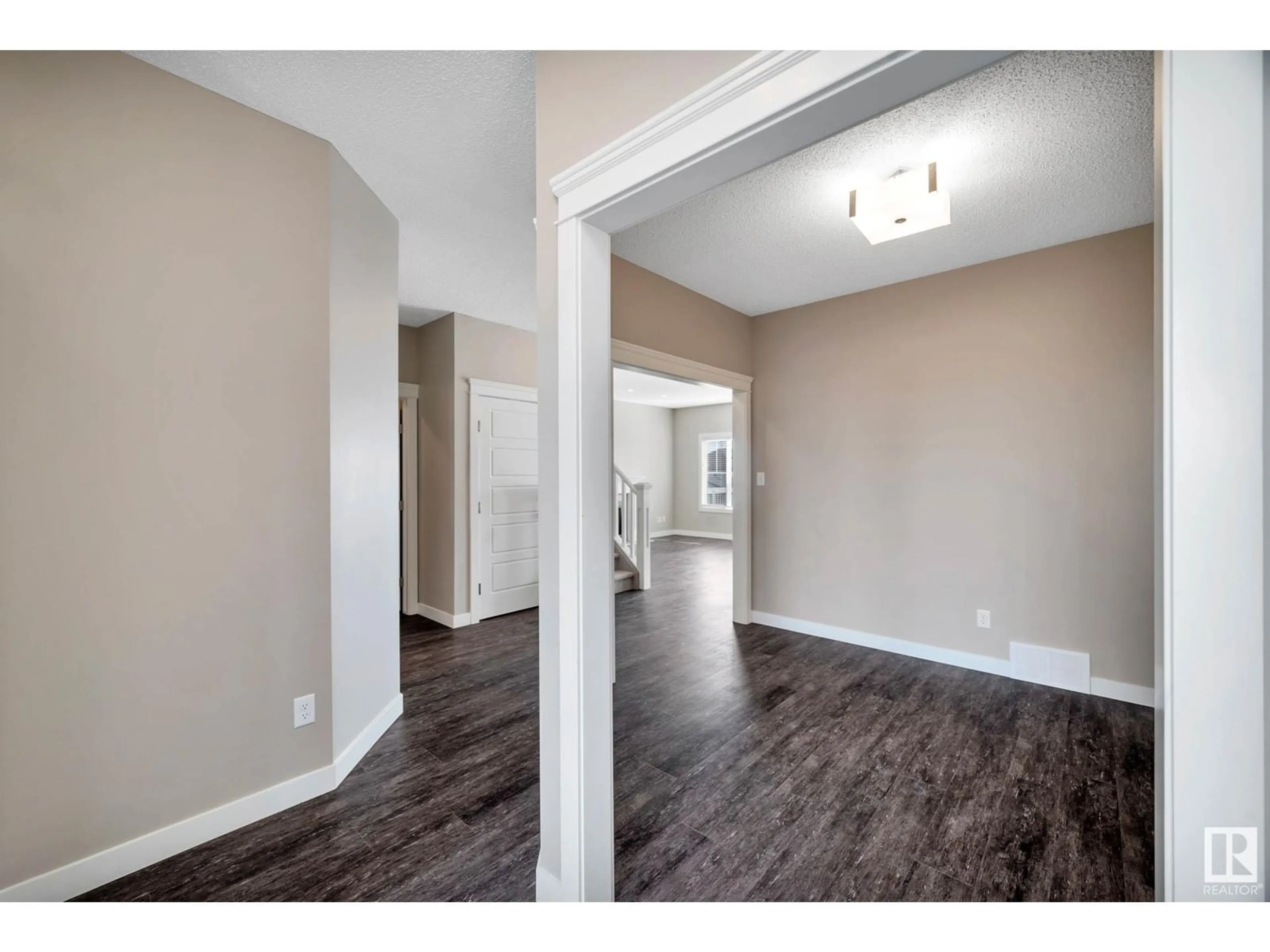 Indoor entryway for NW - 9863 222 ST, Edmonton Alberta T5T7J1