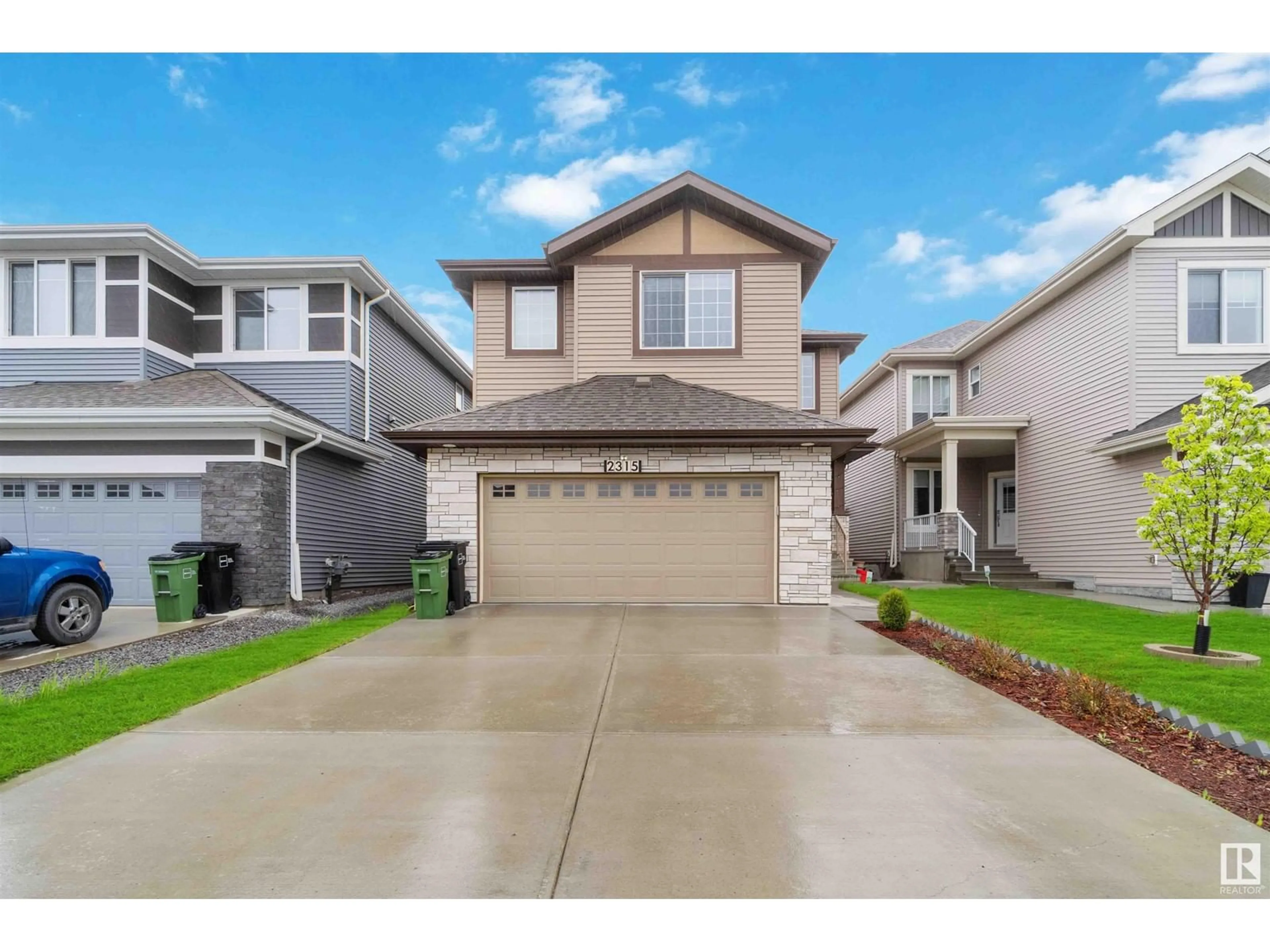 Unknown for 2315 54 STREET, Edmonton Alberta T6X2P1