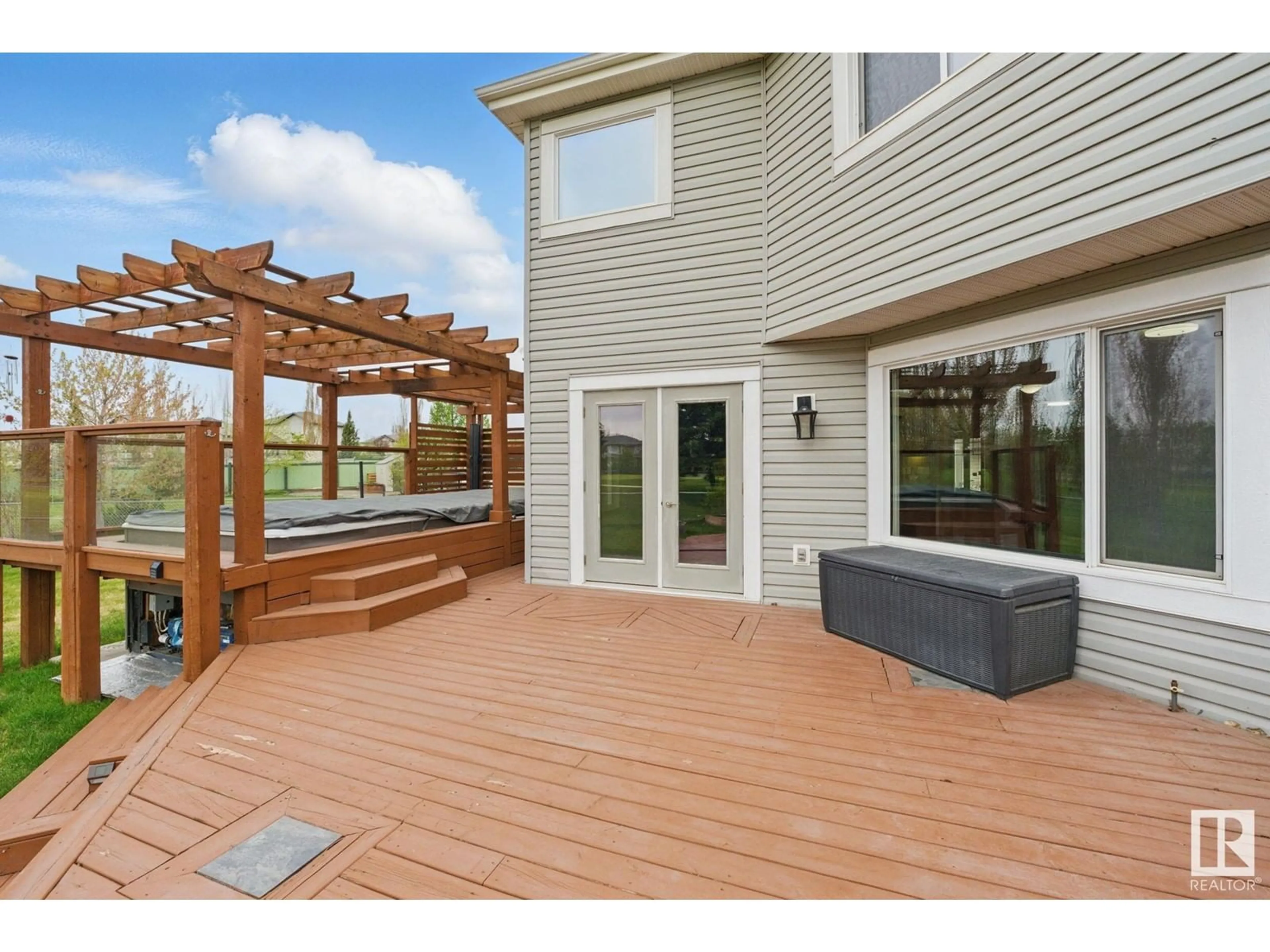 Patio, water/lake/river/ocean view for 20849 92A AV, Edmonton Alberta T5T3Z1