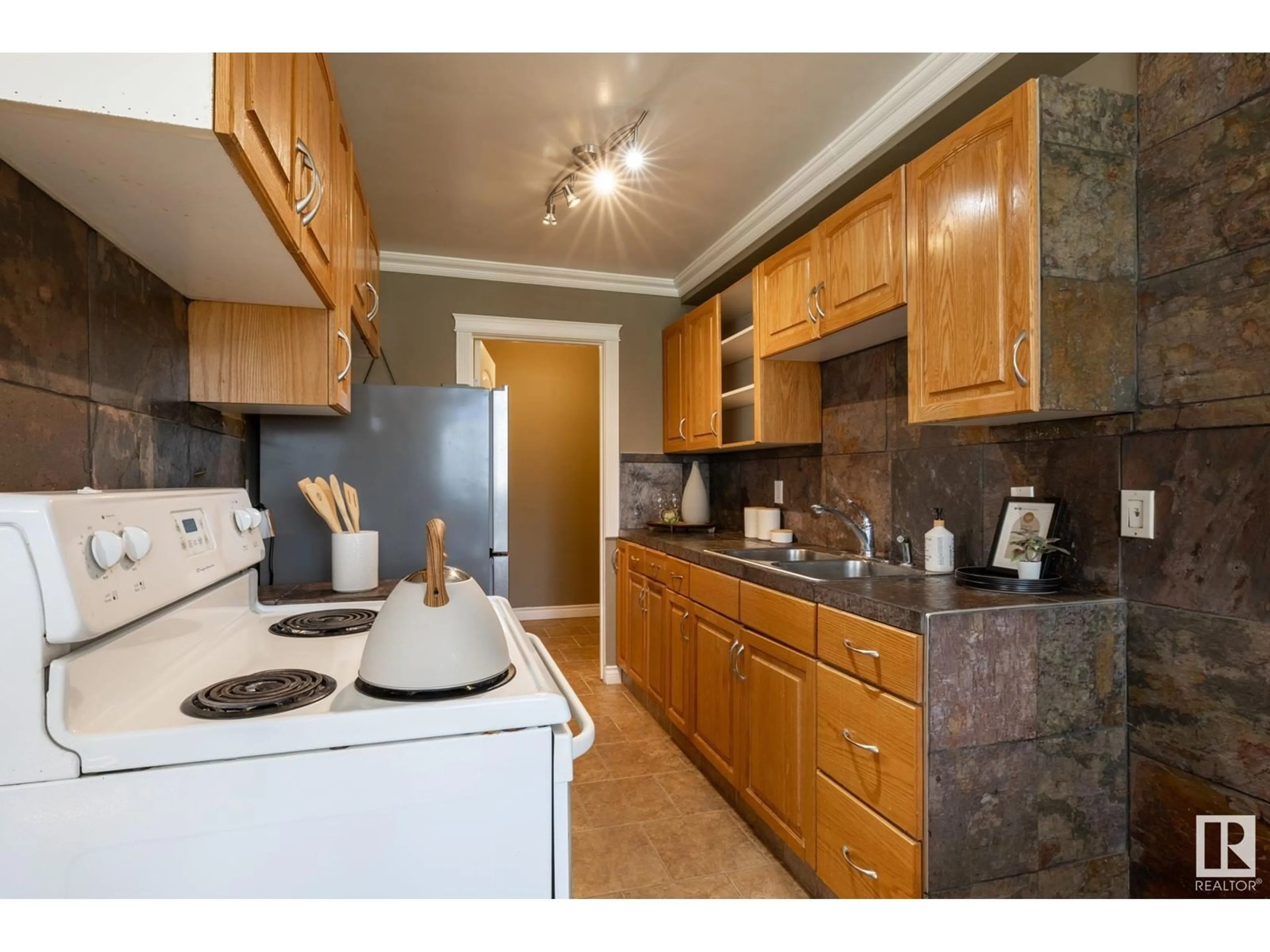 Standard kitchen, unknown for #4 - 10904 159 ST, Edmonton Alberta T5P3C1