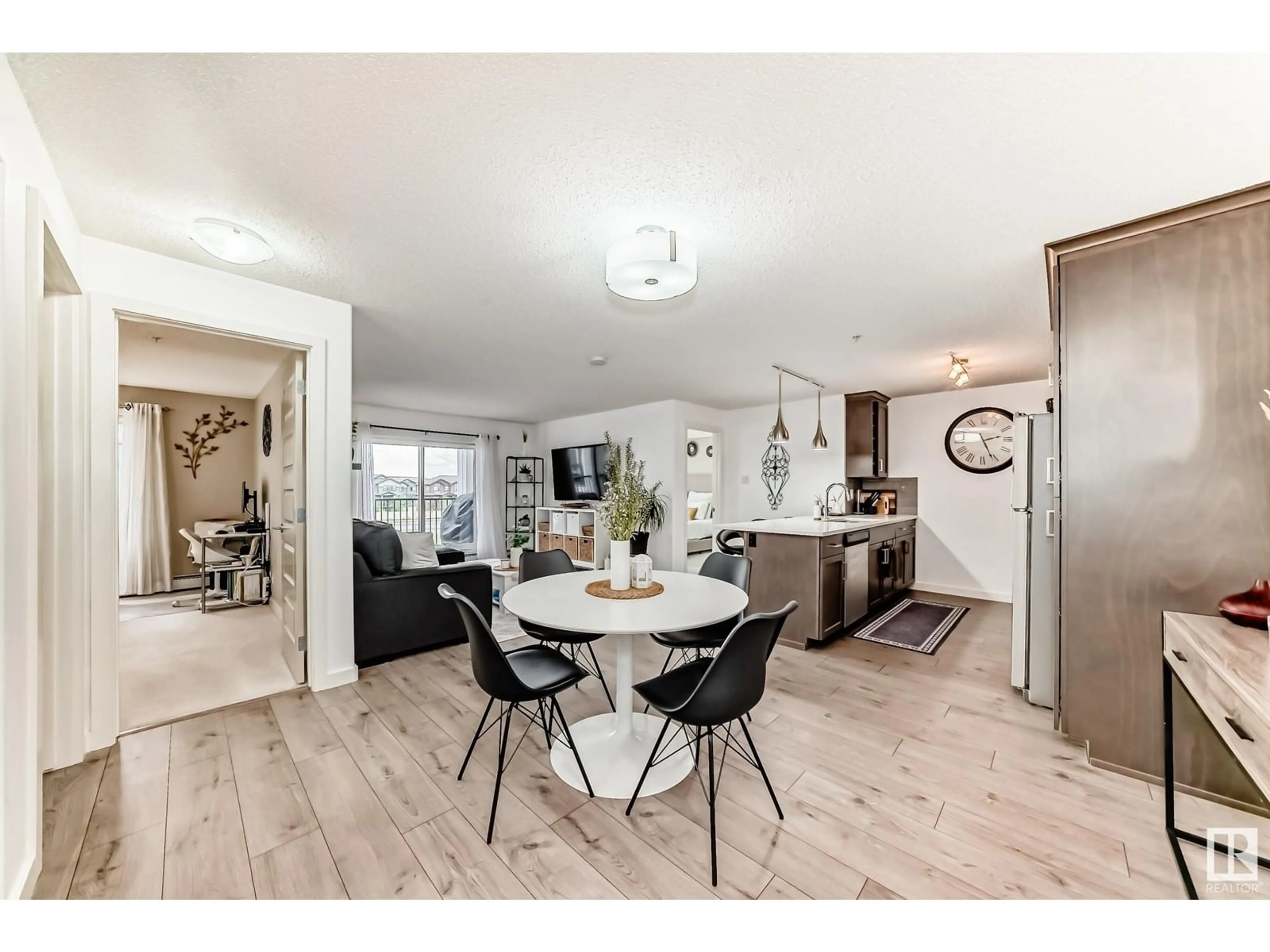 Unknown for #306 - 4008 SAVARYN DR, Edmonton Alberta T6X2E5