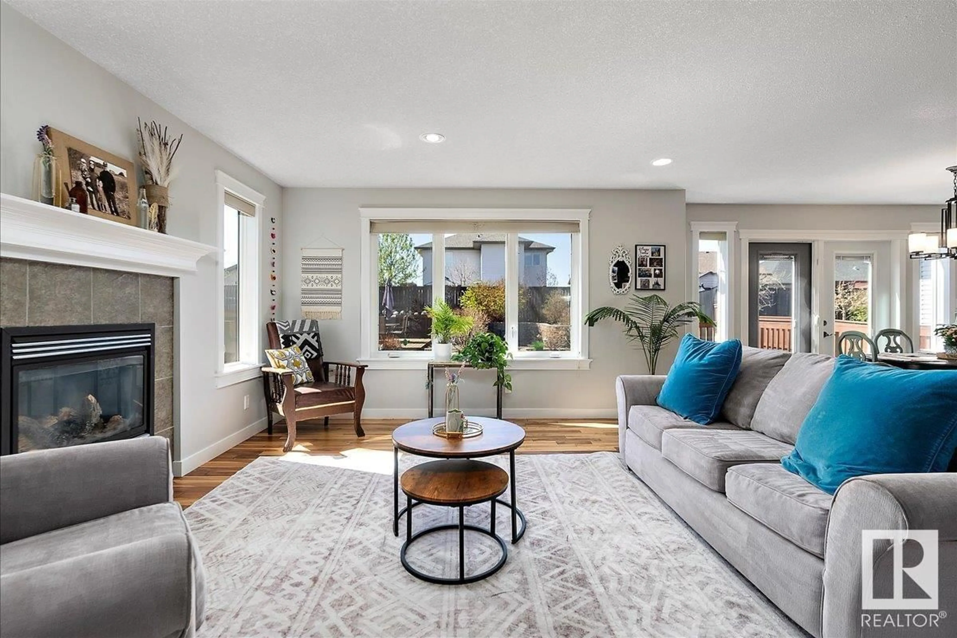 Living room with furniture, unknown for 8 BEAVERHILL VIEW, Tofield Alberta T0B4J0
