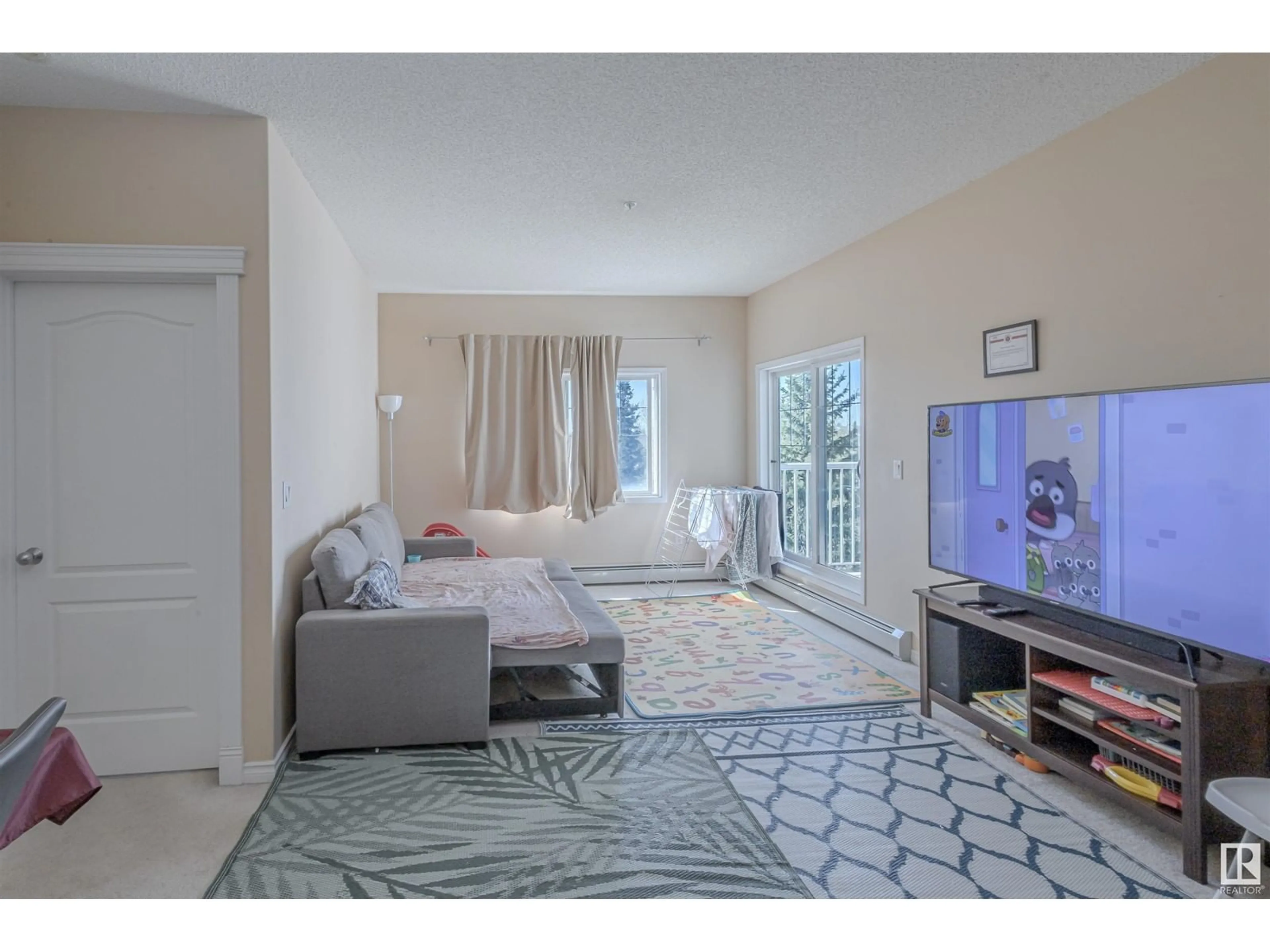 A pic of a room for NW - 325 16807 100 AVENUE, Edmonton Alberta T5P4Z6