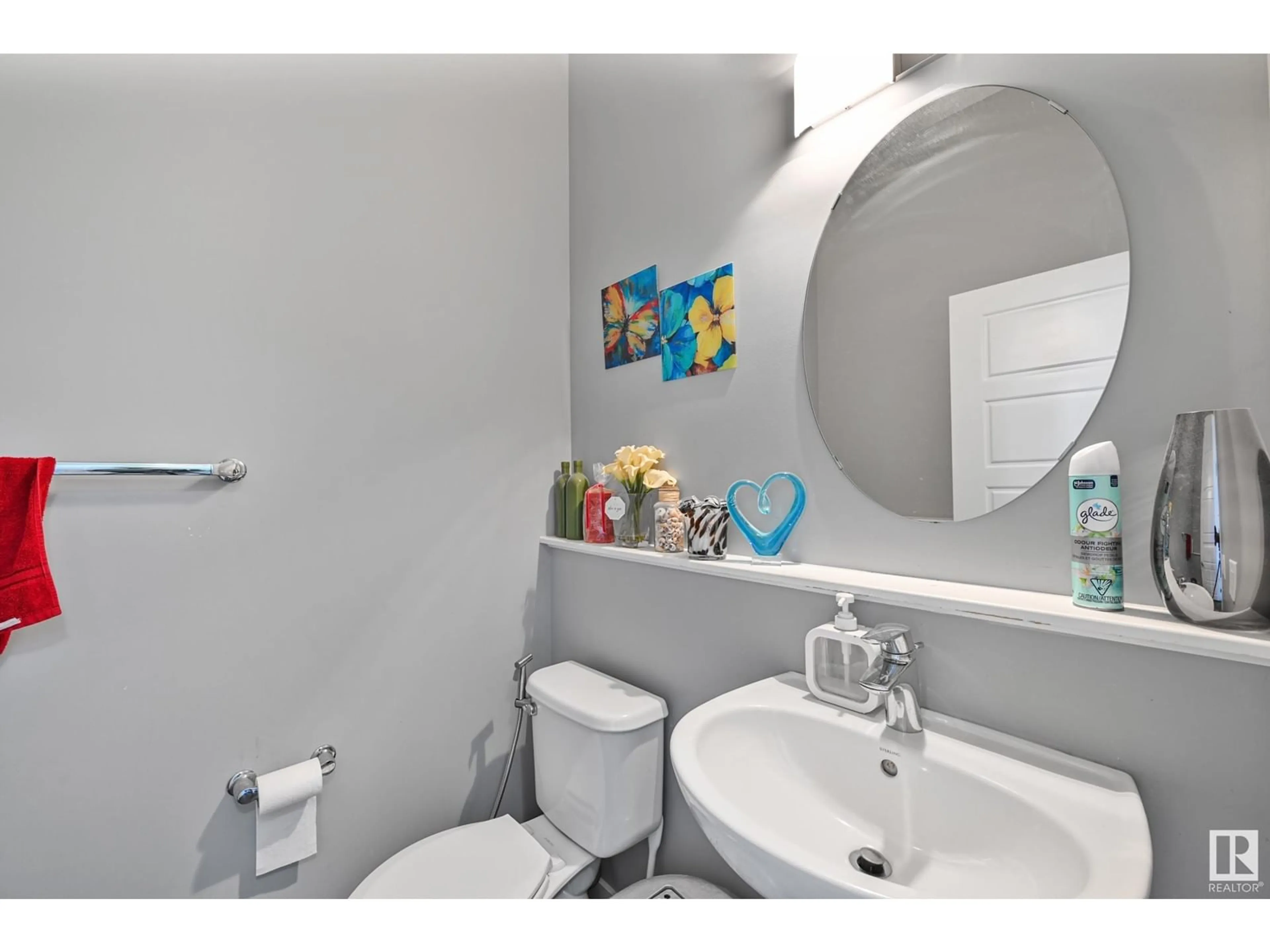 Standard bathroom, unknown for 7303 EDGEMONT WY, Edmonton Alberta T6M0T7