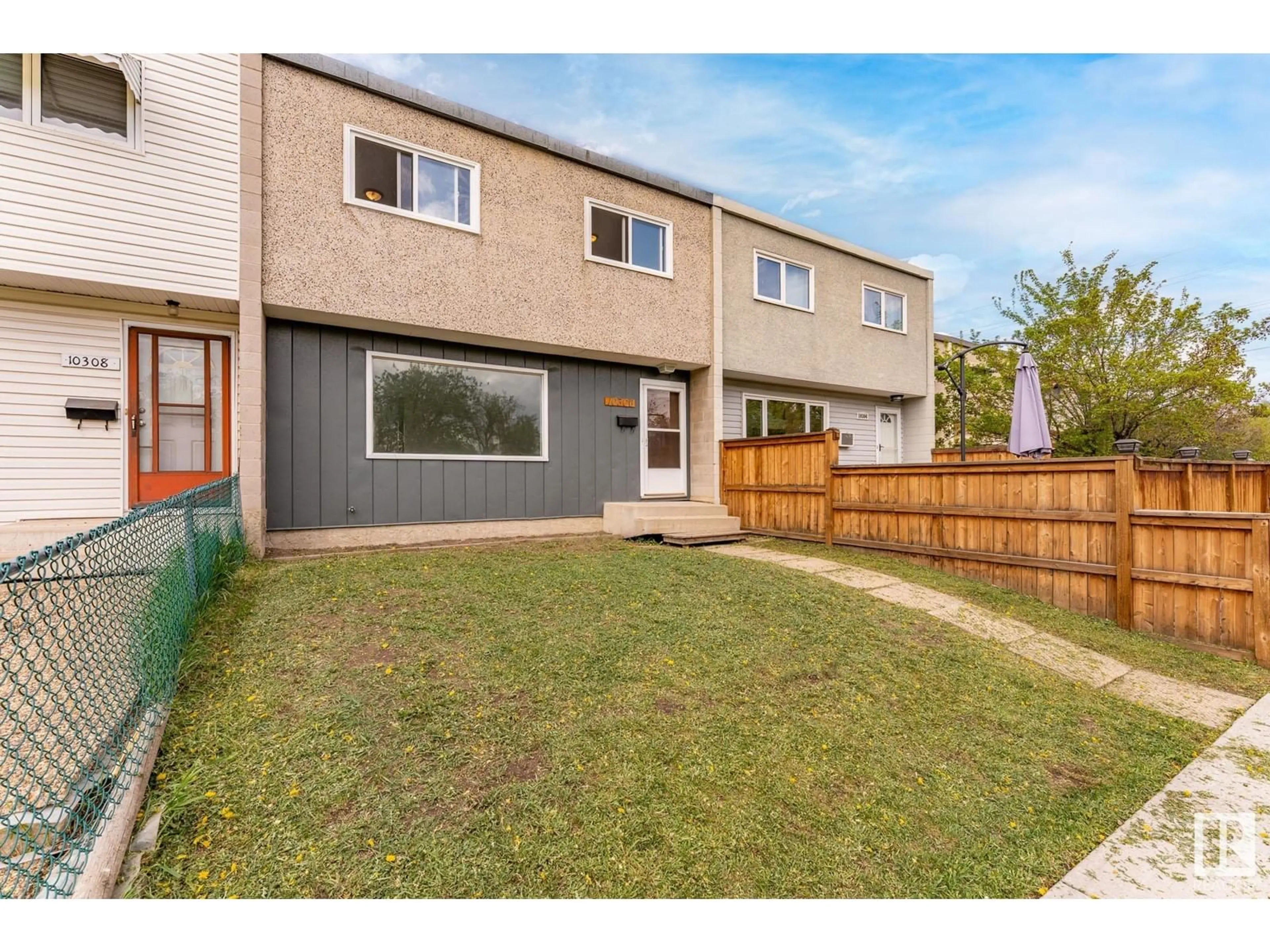 A pic from outside/outdoor area/front of a property/back of a property/a pic from drone, street for 10306 131A AV, Edmonton Alberta T5E5S4