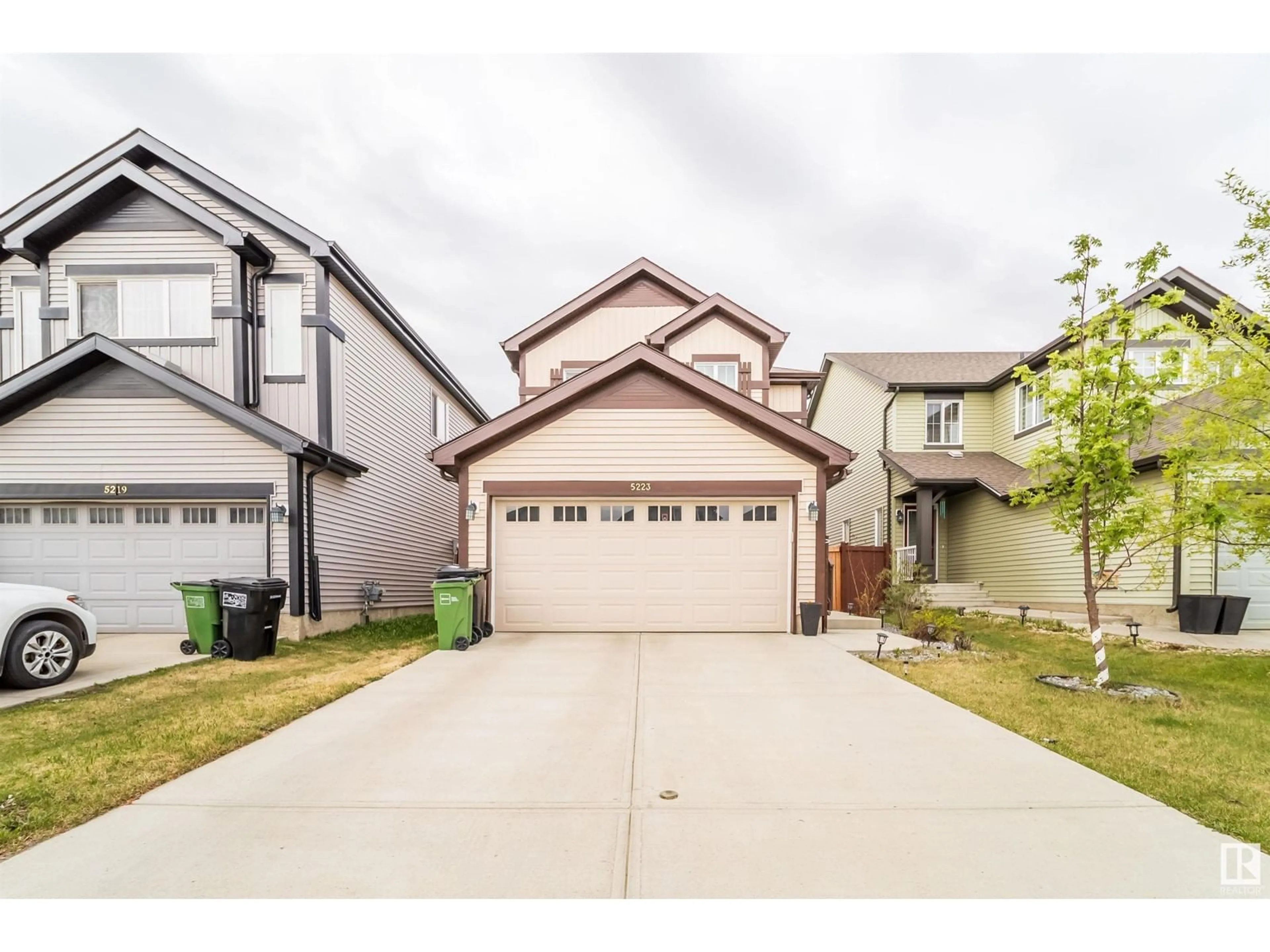 Home with vinyl exterior material, street for SW - 5223 19A AV, Edmonton Alberta T6X1Y2