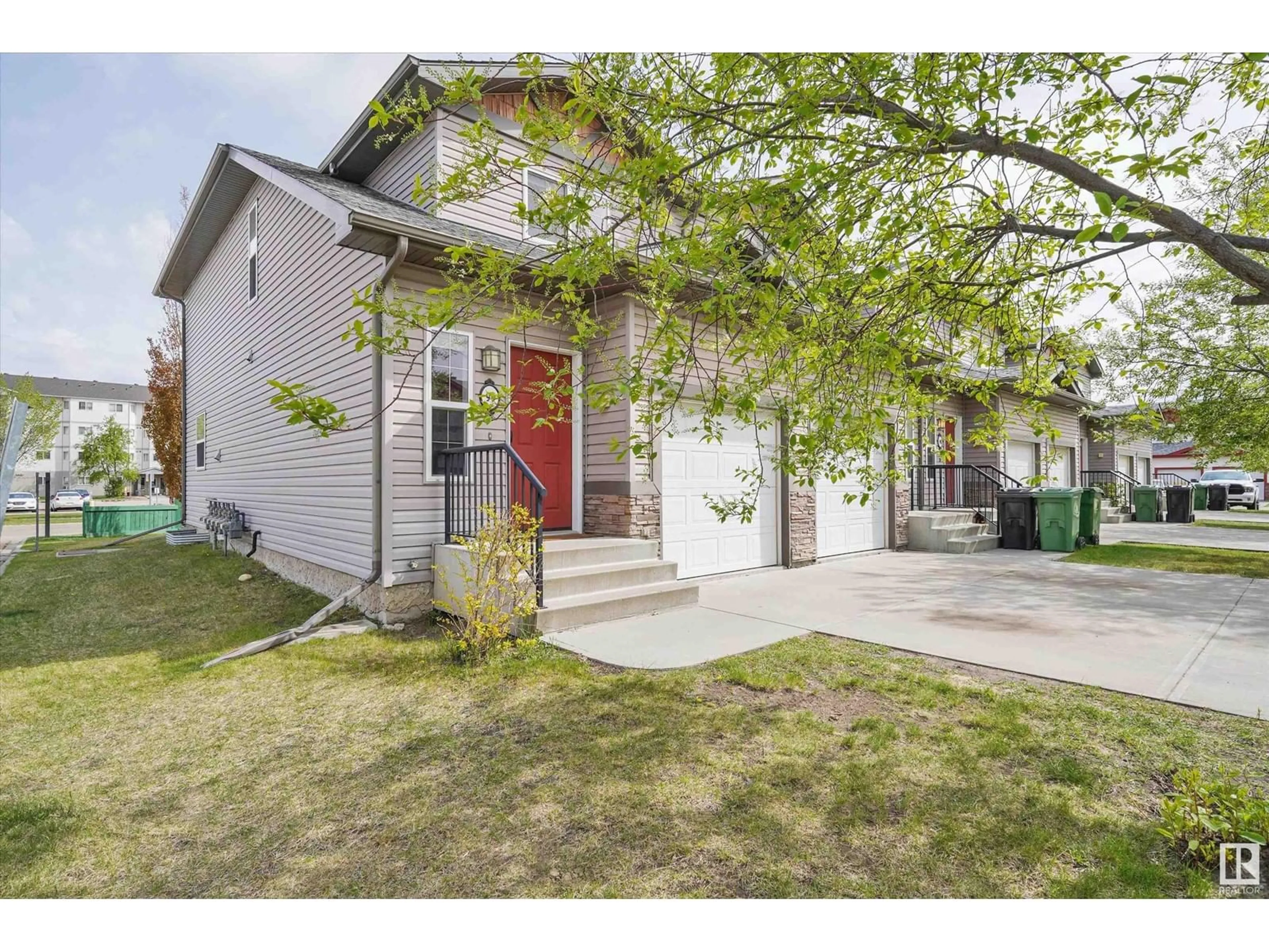 Unknown for 15 - 99 WOODSMERE, Fort Saskatchewan Alberta T8L4S2