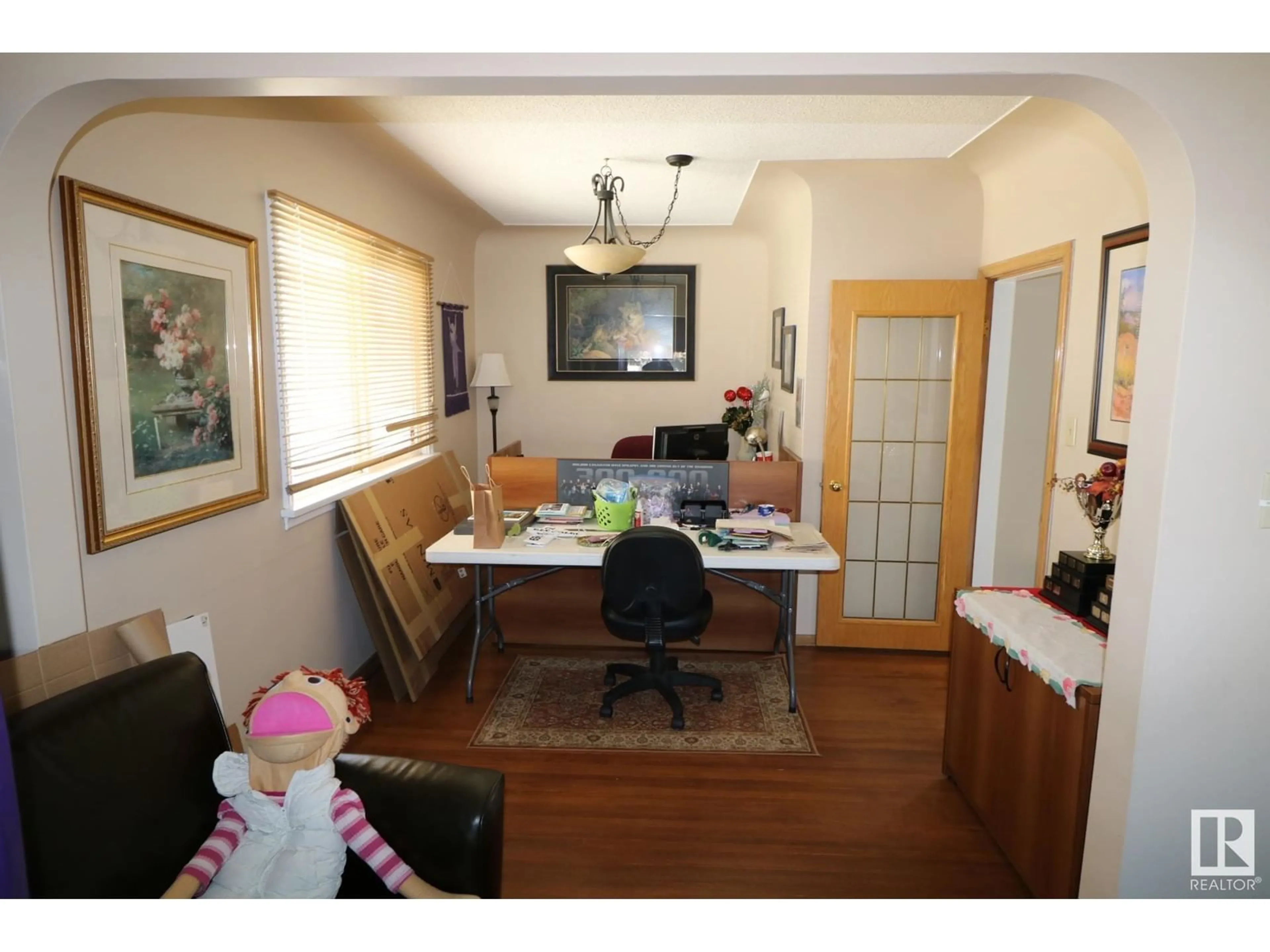A pic of a room for 11215 GROAT RD, Edmonton Alberta T5M3K2