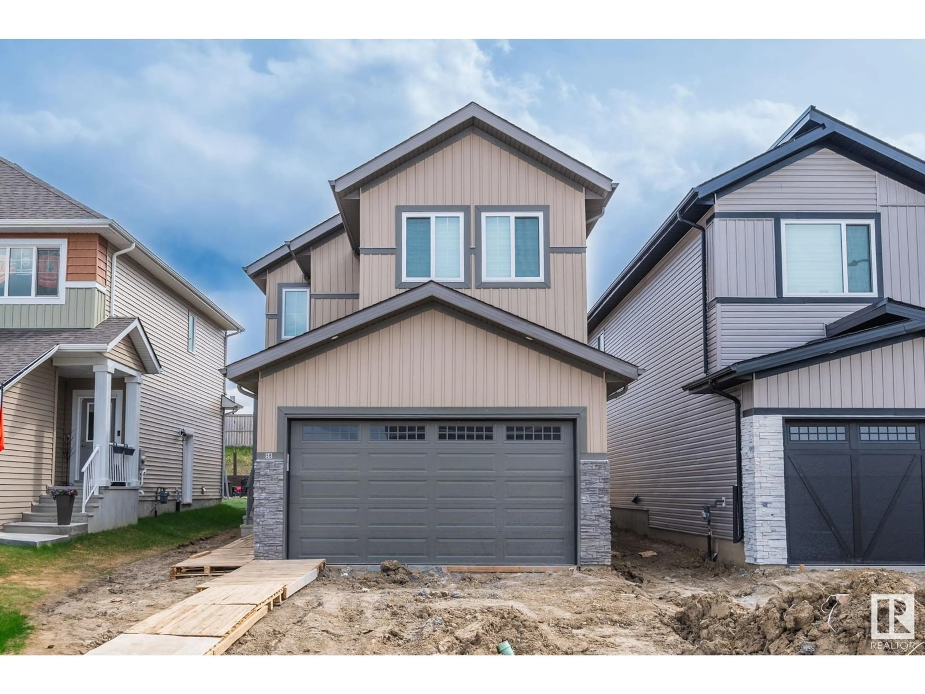 Home with vinyl exterior material, street for 56 HEMINGWAY CR, Spruce Grove Alberta T7X2L6