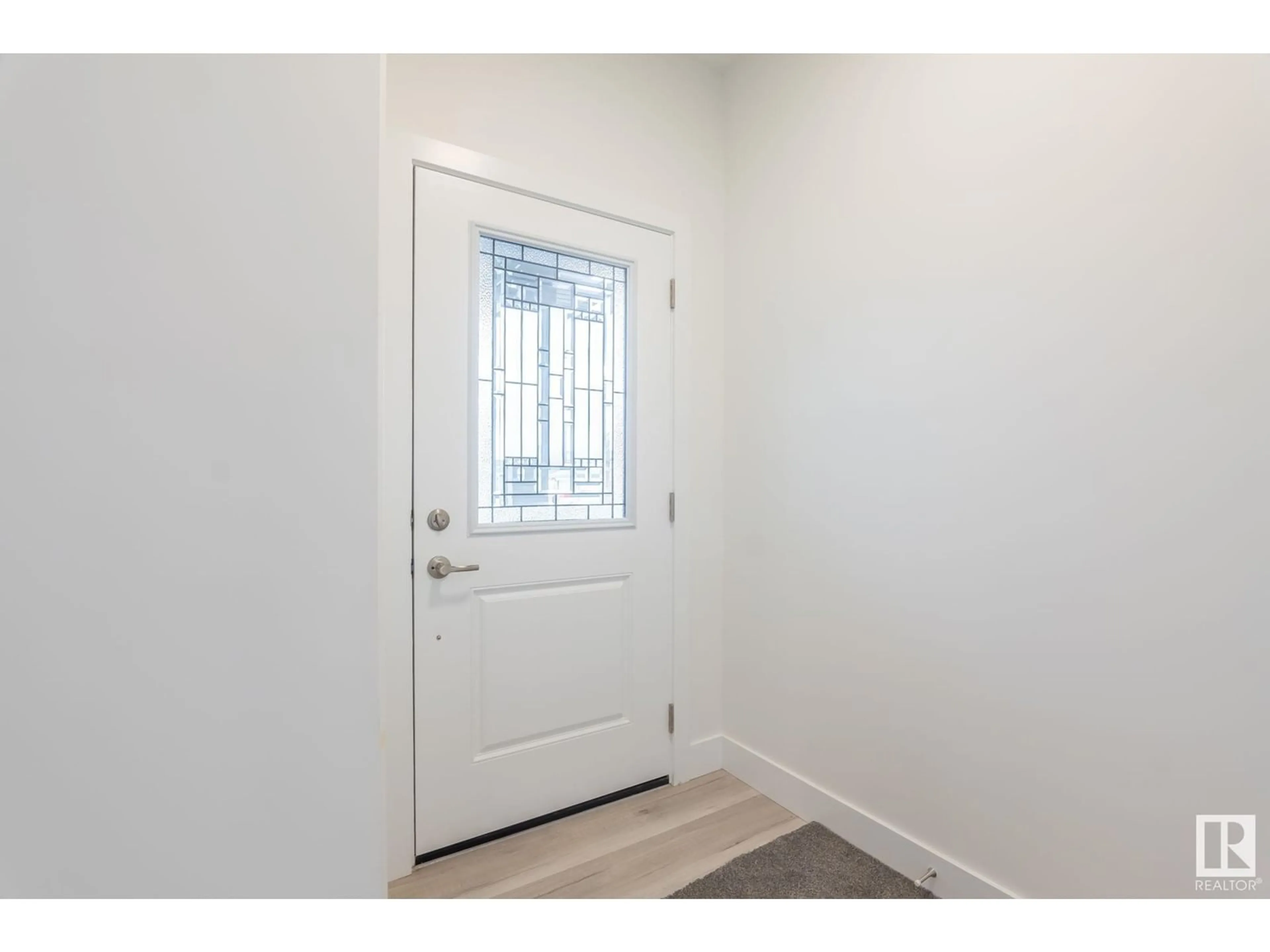 Indoor entryway for 56 HEMINGWAY CR, Spruce Grove Alberta T7X2L6