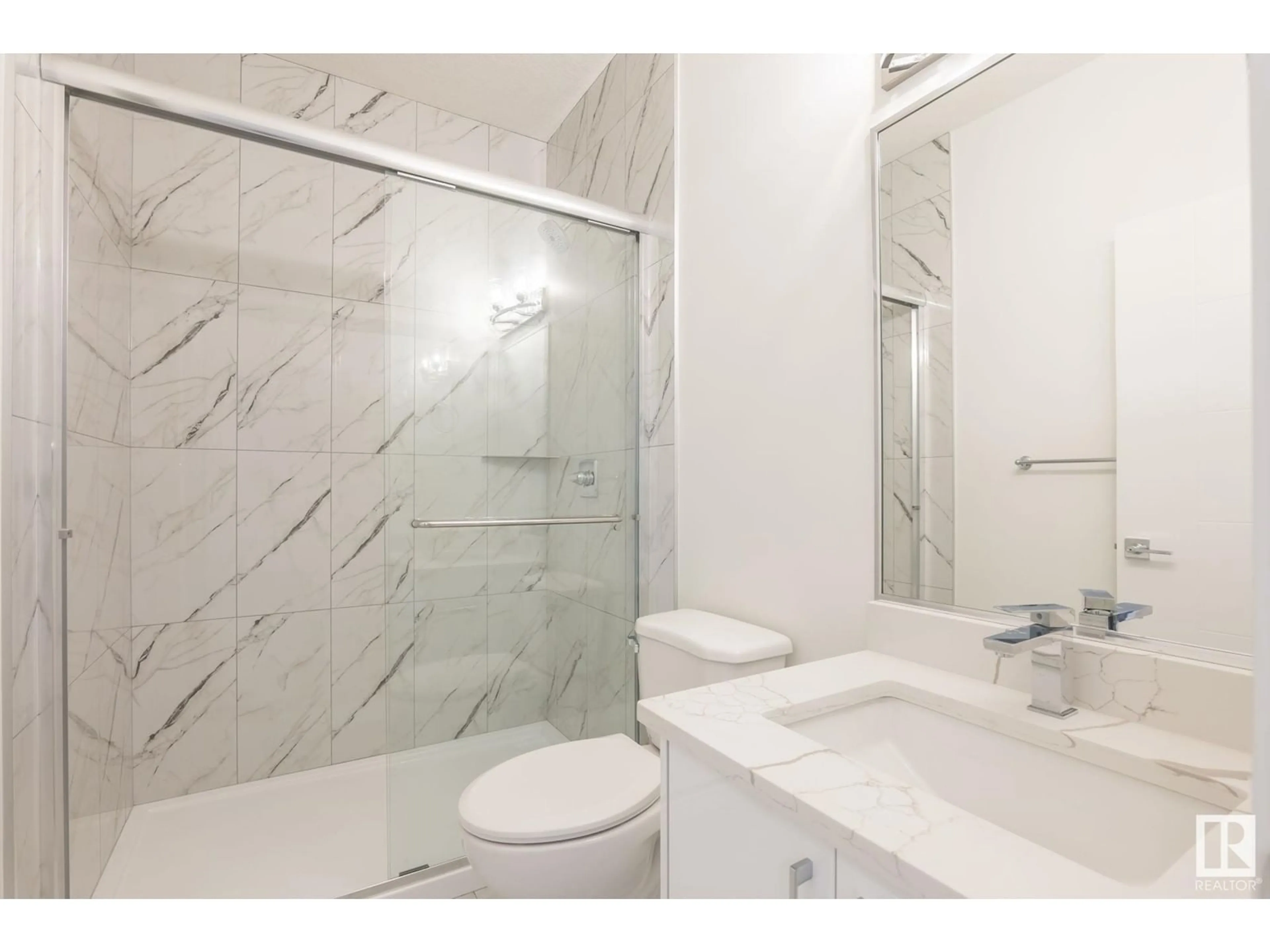 Standard bathroom, ceramic/tile floor for 56 HEMINGWAY CR, Spruce Grove Alberta T7X2L6