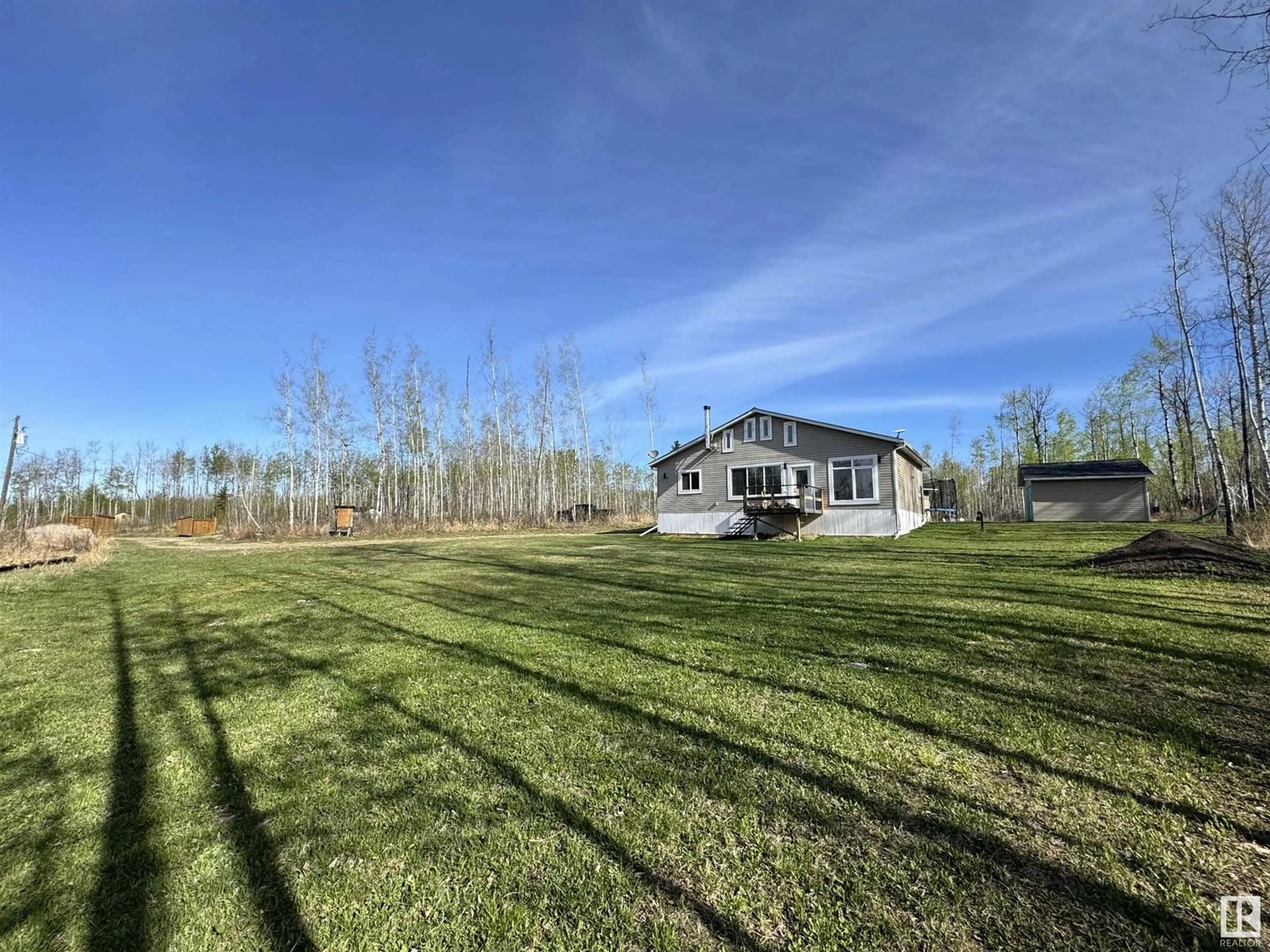 A pic from outside/outdoor area/front of a property/back of a property/a pic from drone, unknown for 184015 - 18 BONDISS DRIVE, Rural Athabasca County Alberta T0A0M0