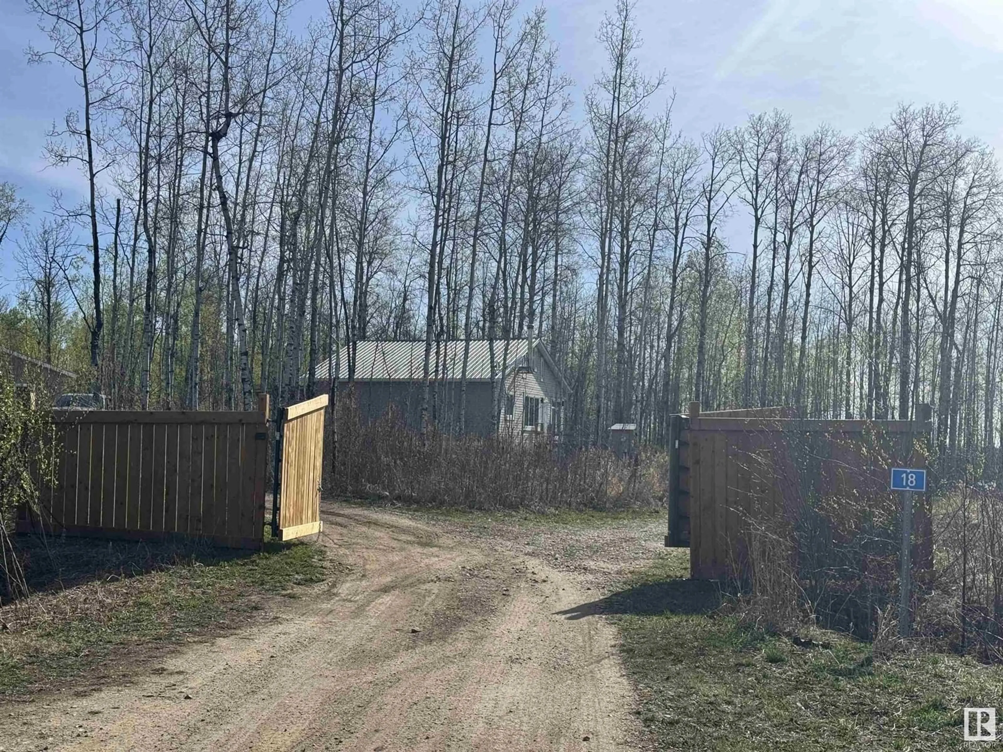Shed for 184015 - 18 BONDISS DRIVE, Rural Athabasca County Alberta T0A0M0