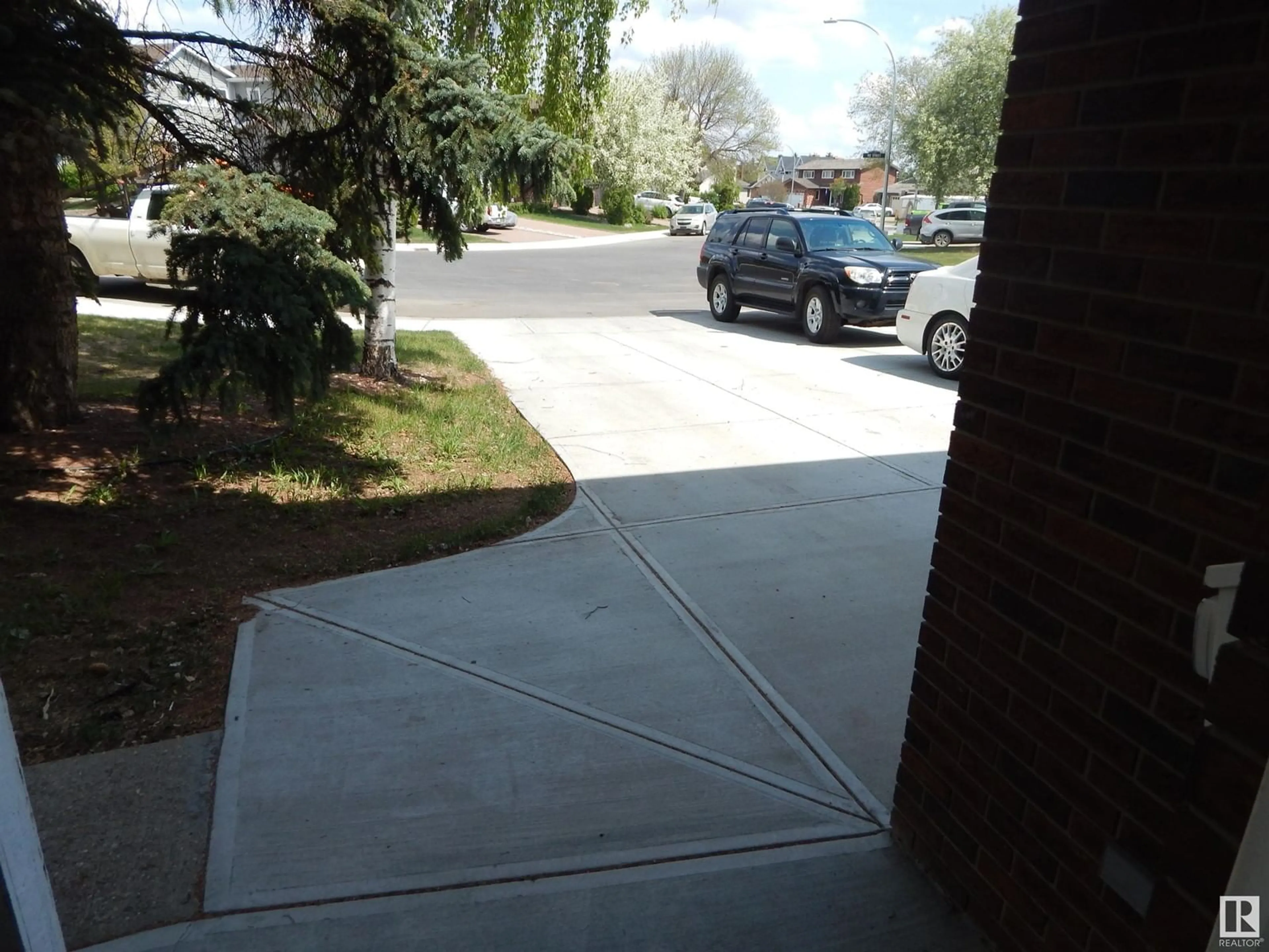 Patio, street for 11147 157 AV, Edmonton Alberta T5X4V1
