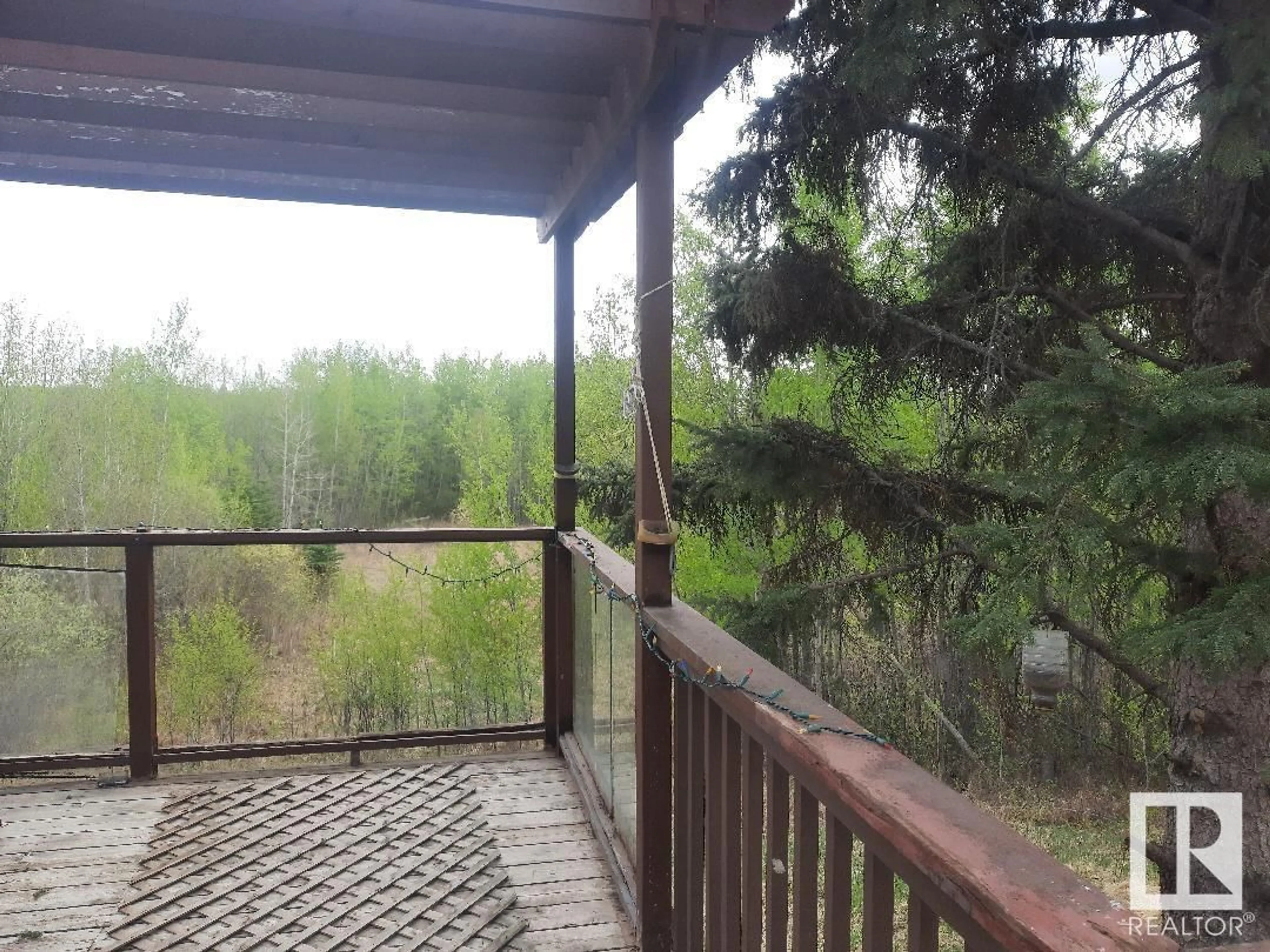 Patio, water/lake/river/ocean view for 20015 TWP. RD., Rural Beaver County Alberta T0B4J1