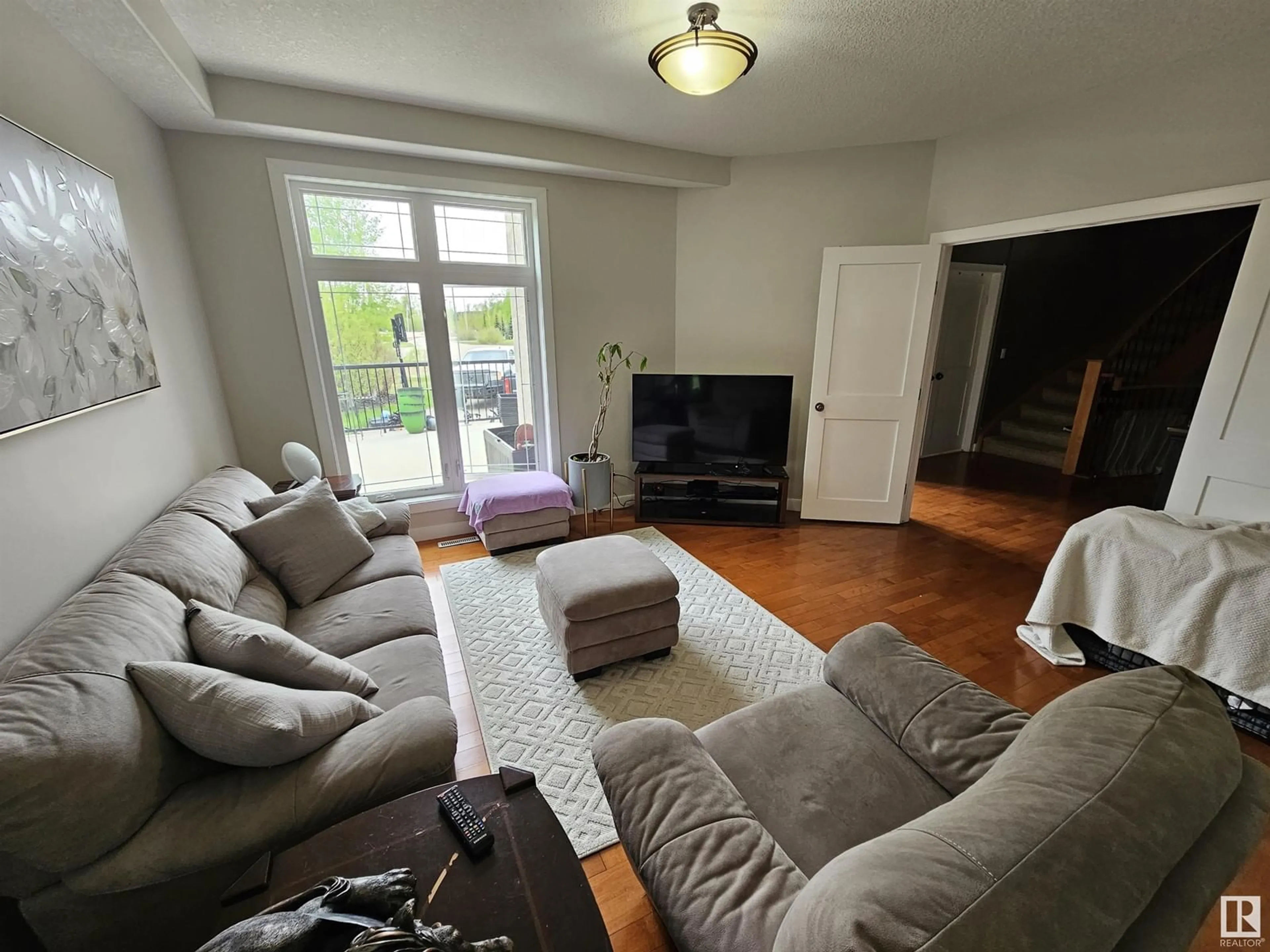 Living room with furniture, unknown for 92 RGE ROAD 273 RGE ROAD, Rural Parkland County Alberta T7X4B4