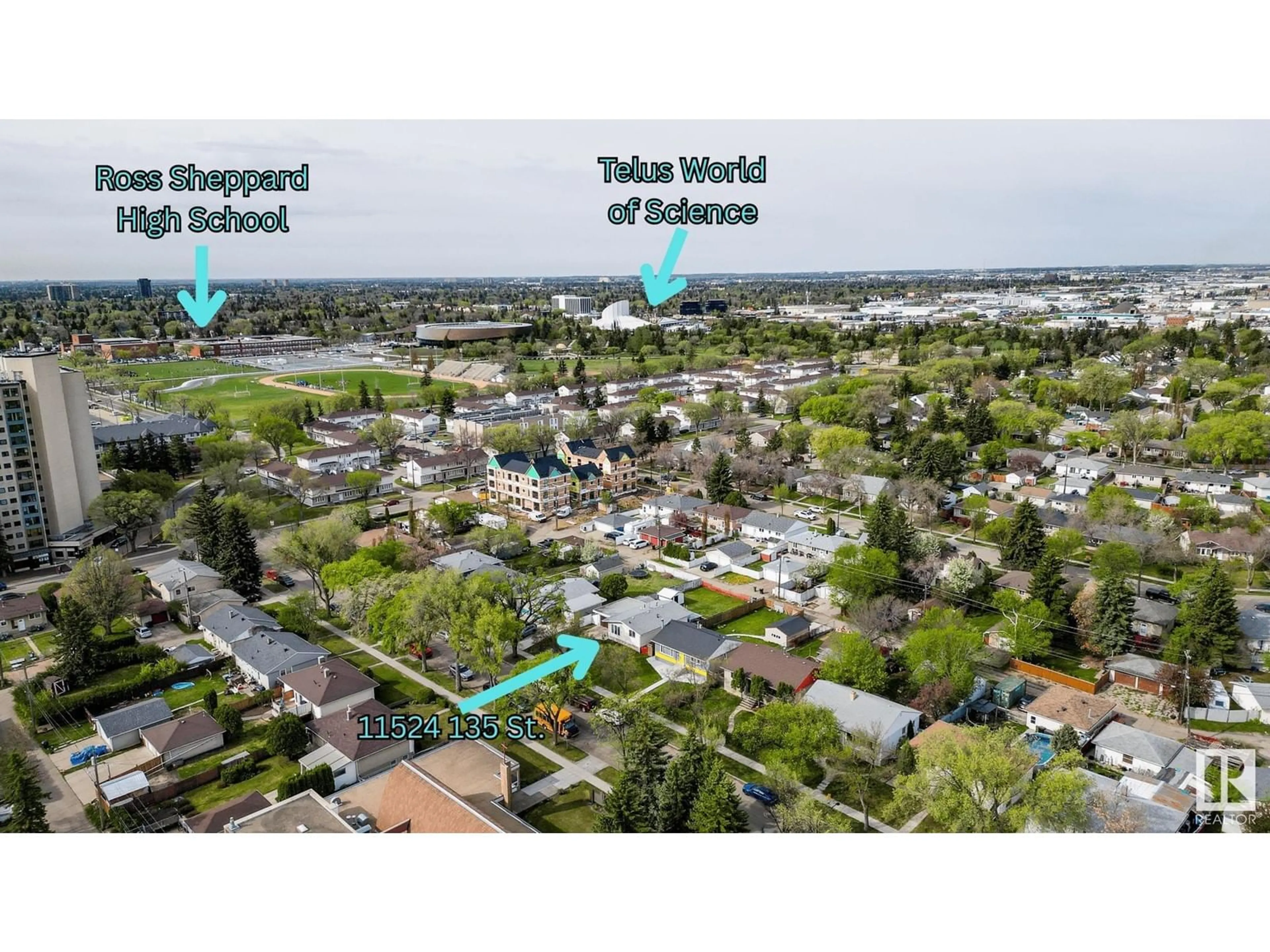 A pic from outside/outdoor area/front of a property/back of a property/a pic from drone, street for NW - 11524 135 ST, Edmonton Alberta T5M1K8