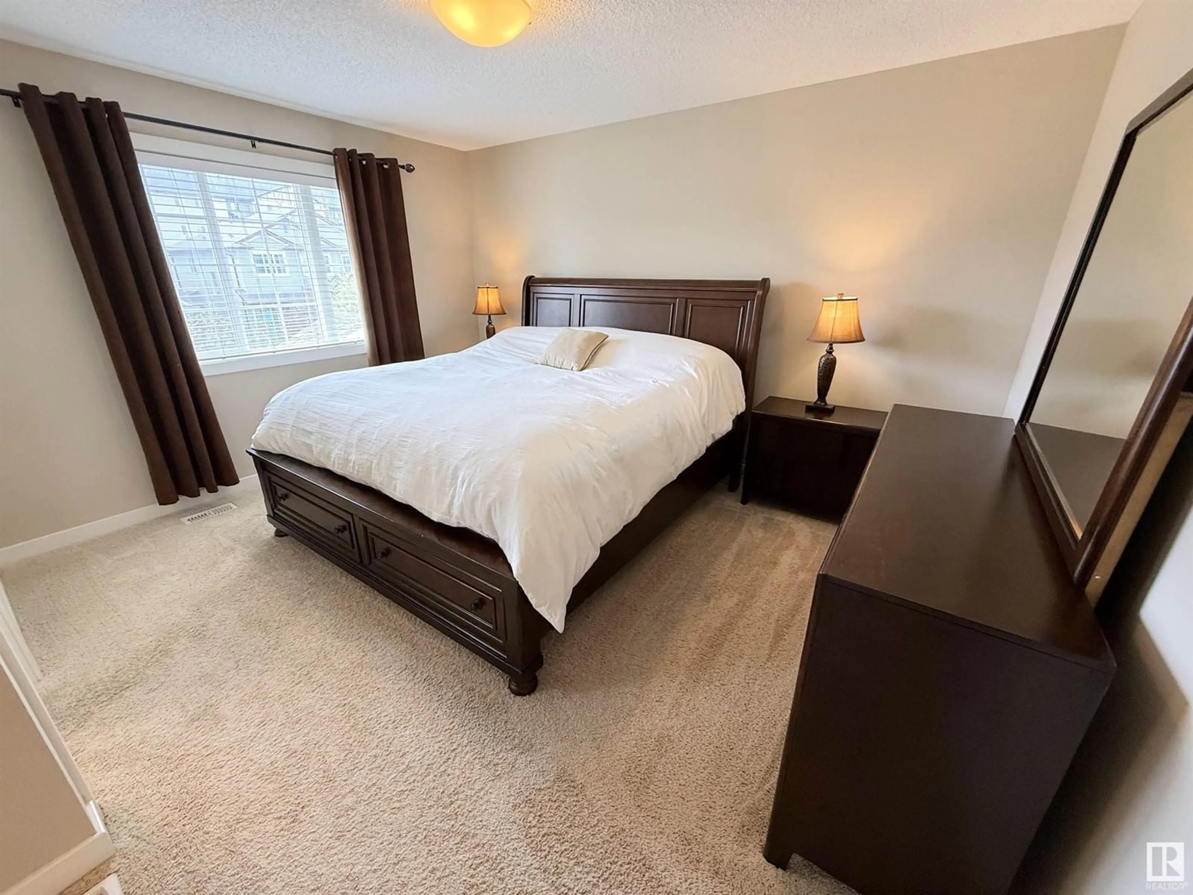 A pic of a room for 7 MEADOWVIEW CO, Spruce Grove Alberta T7X0N2