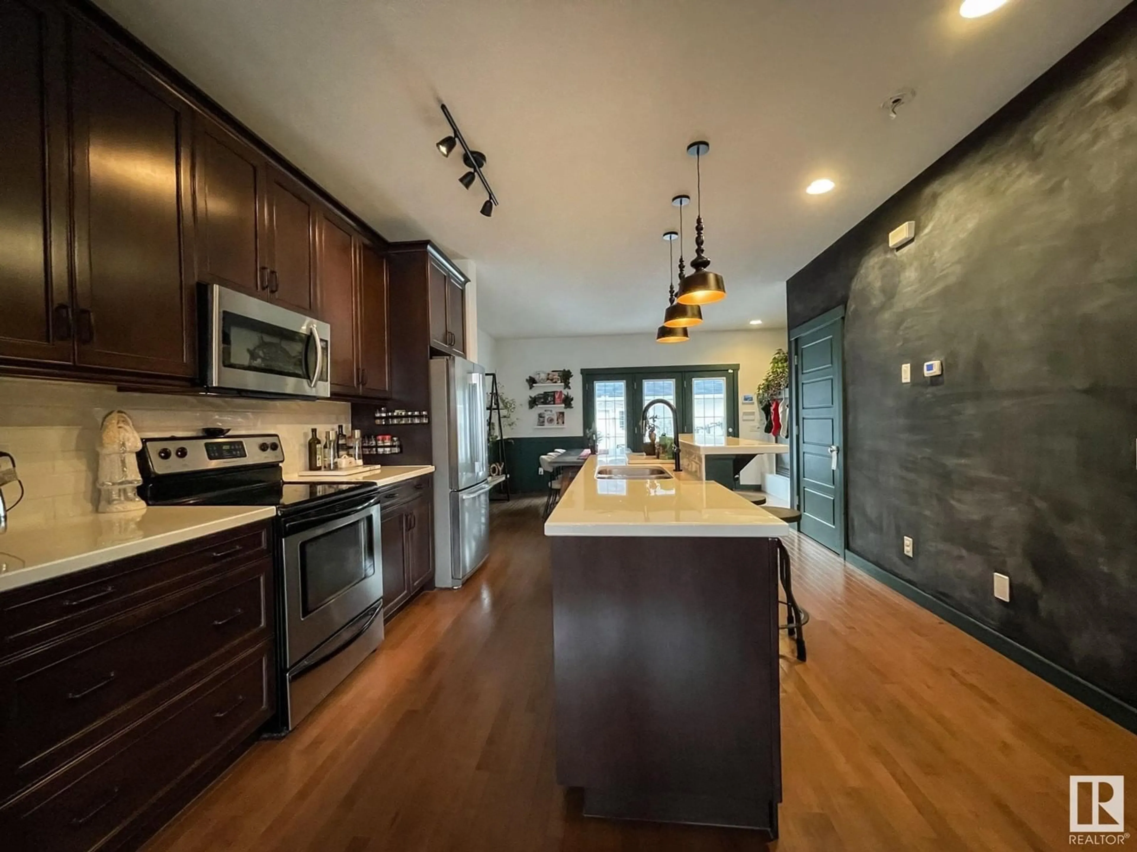 Open concept kitchen, unknown for 1064 GAULT BV, Edmonton Alberta T5E6N7