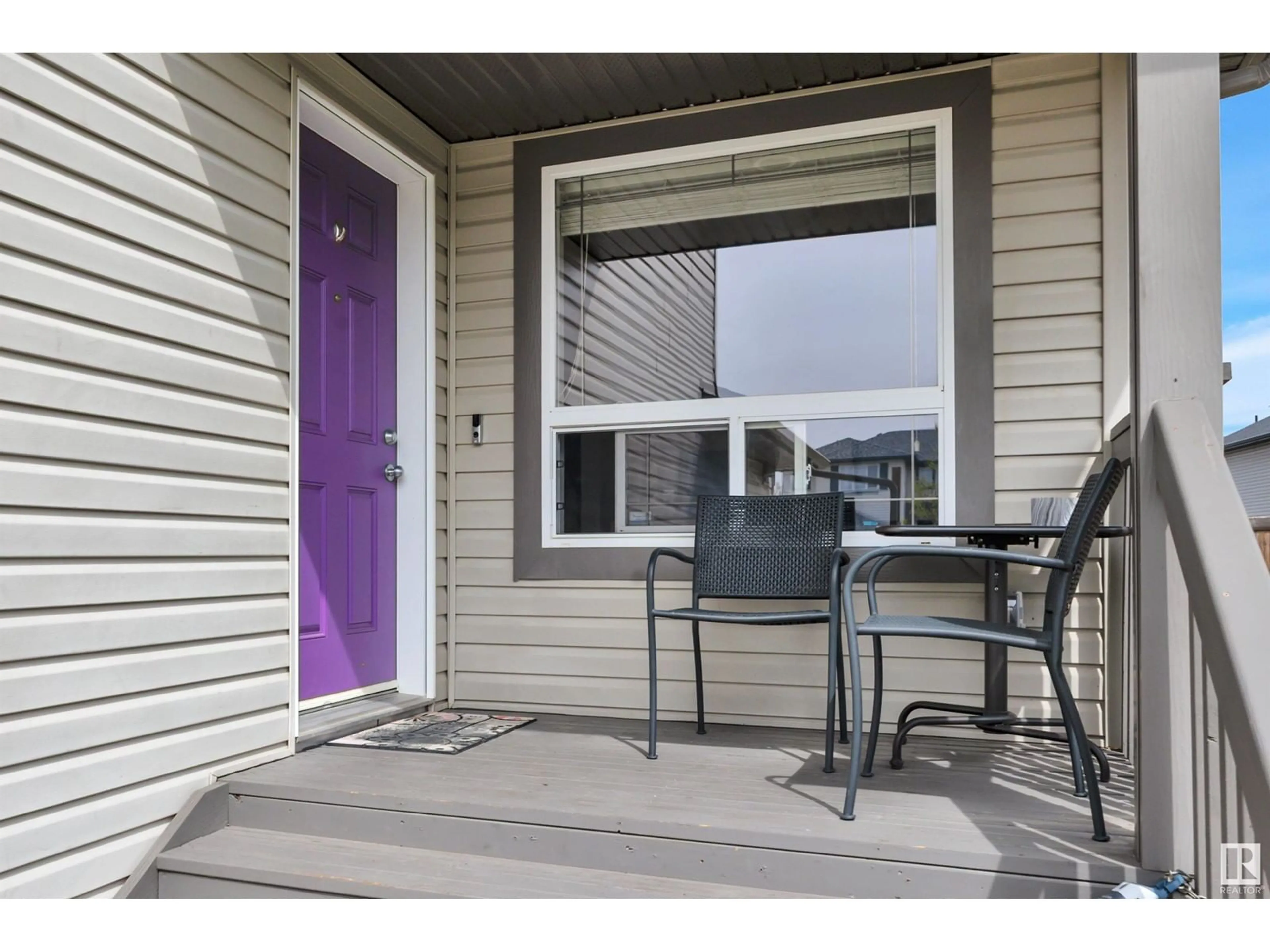 Patio, street for 521 FAIRWAY TC, Stony Plain Alberta T7Z0G9