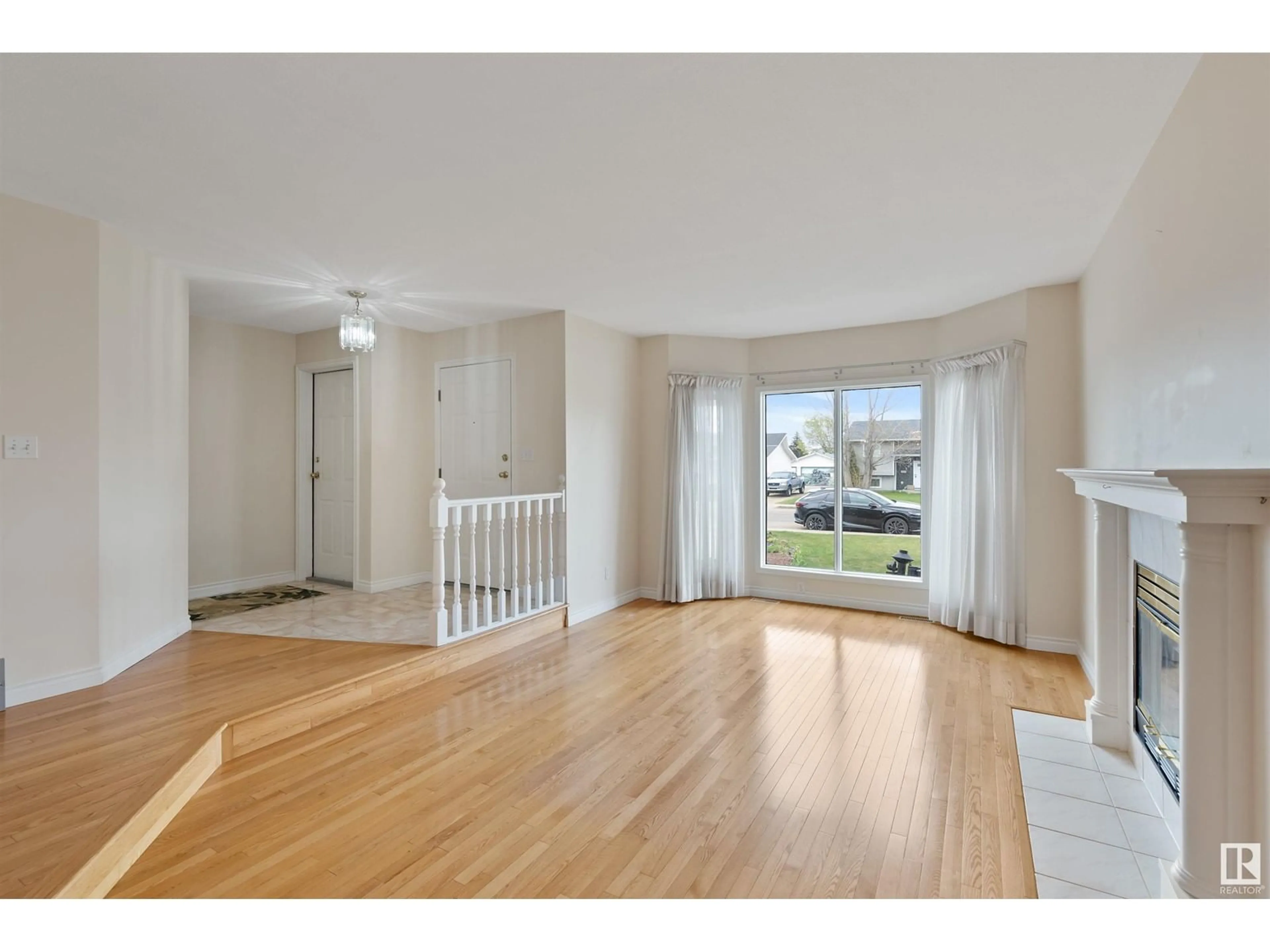 A pic of a room for 405 GRANDIN DR, Morinville Alberta T8R1J1