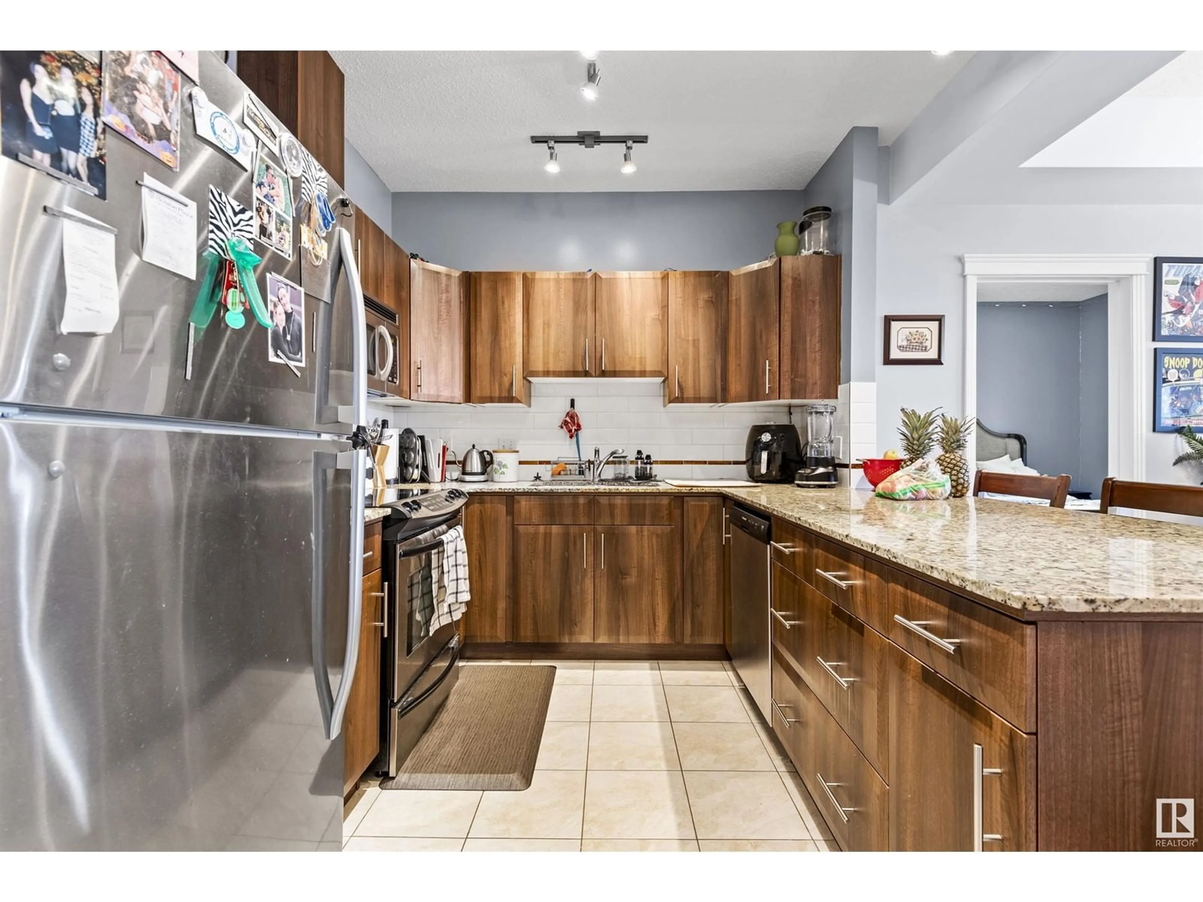 Standard kitchen, unknown for #501 - 10333 112 ST, Edmonton Alberta T5K0B4