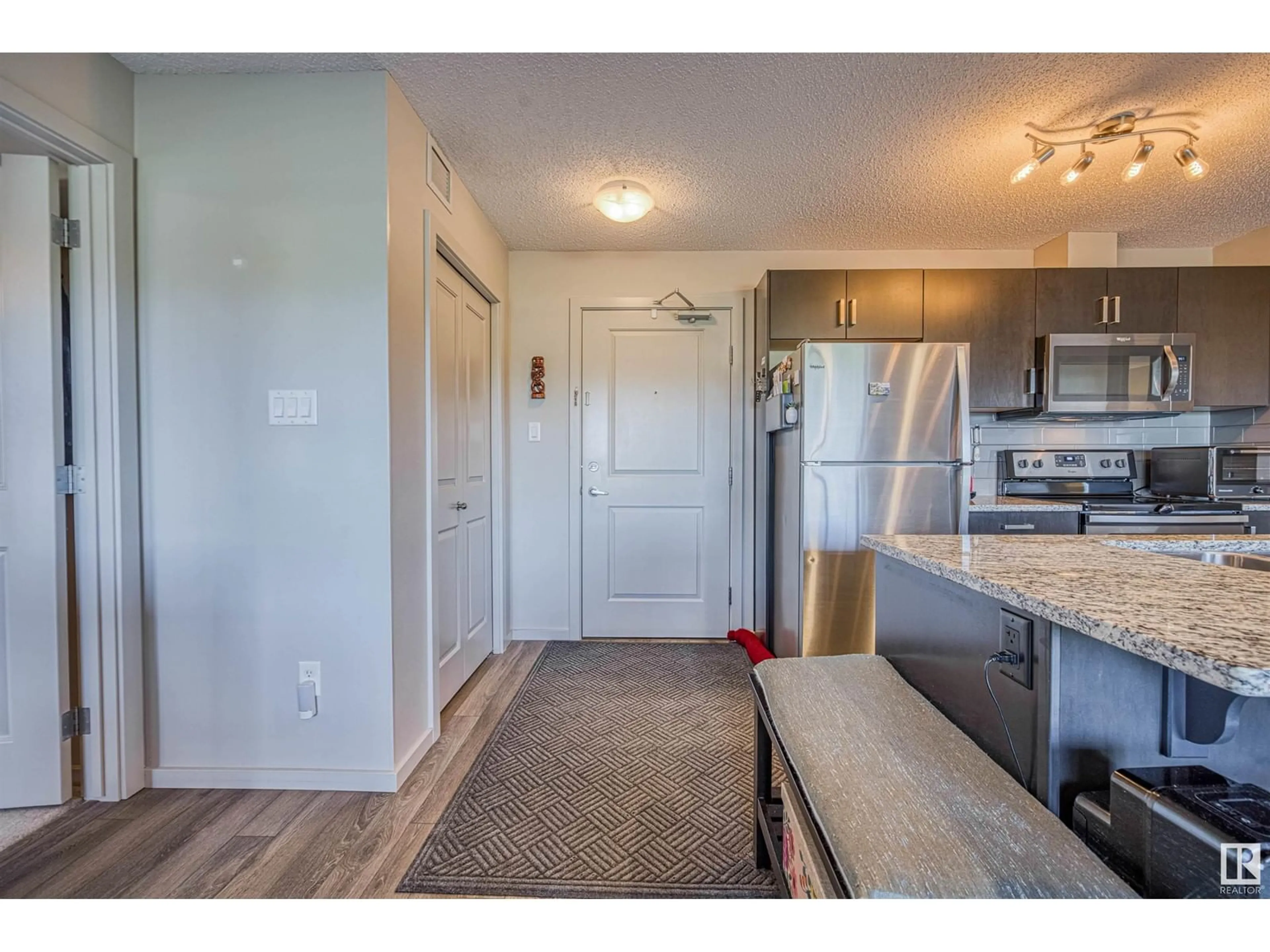 Unknown for #211 - 211 EBBERS BV, Edmonton Alberta T5Y3W2