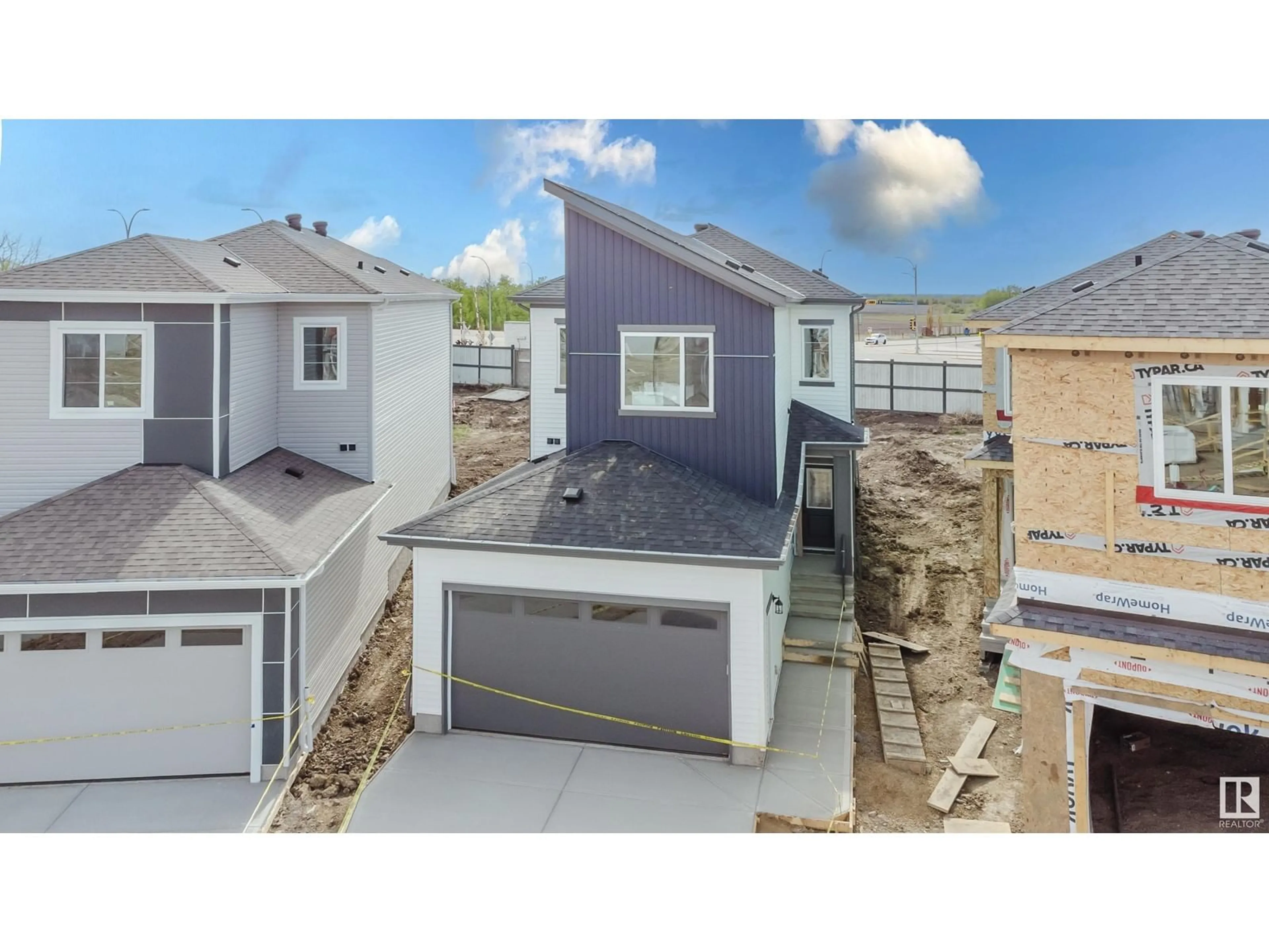 A pic from outside/outdoor area/front of a property/back of a property/a pic from drone, street for 198 MUNN WY, Leduc Alberta T9E0S9