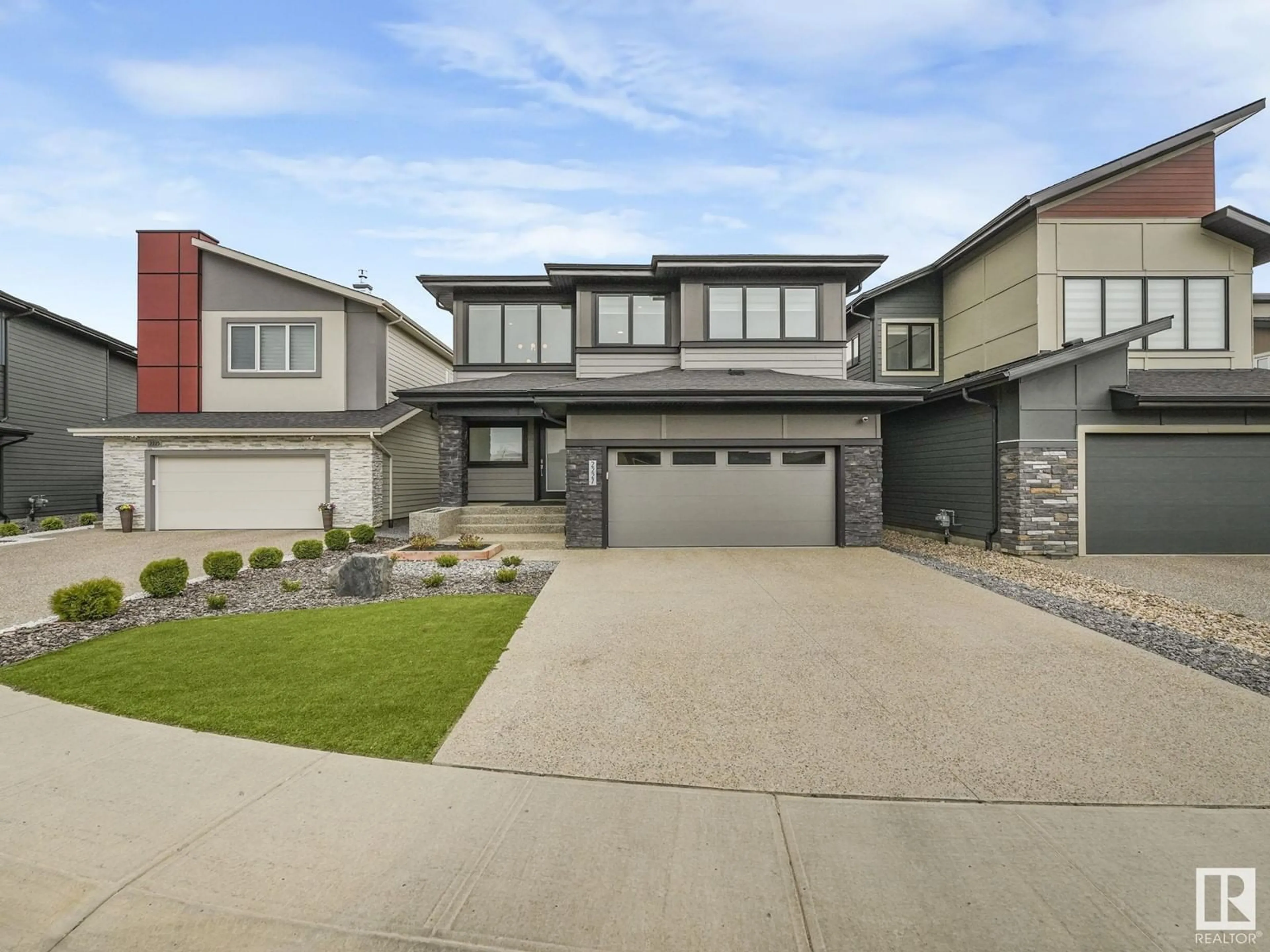Unknown for 2227 KELLY CR, Edmonton Alberta T6W3R8