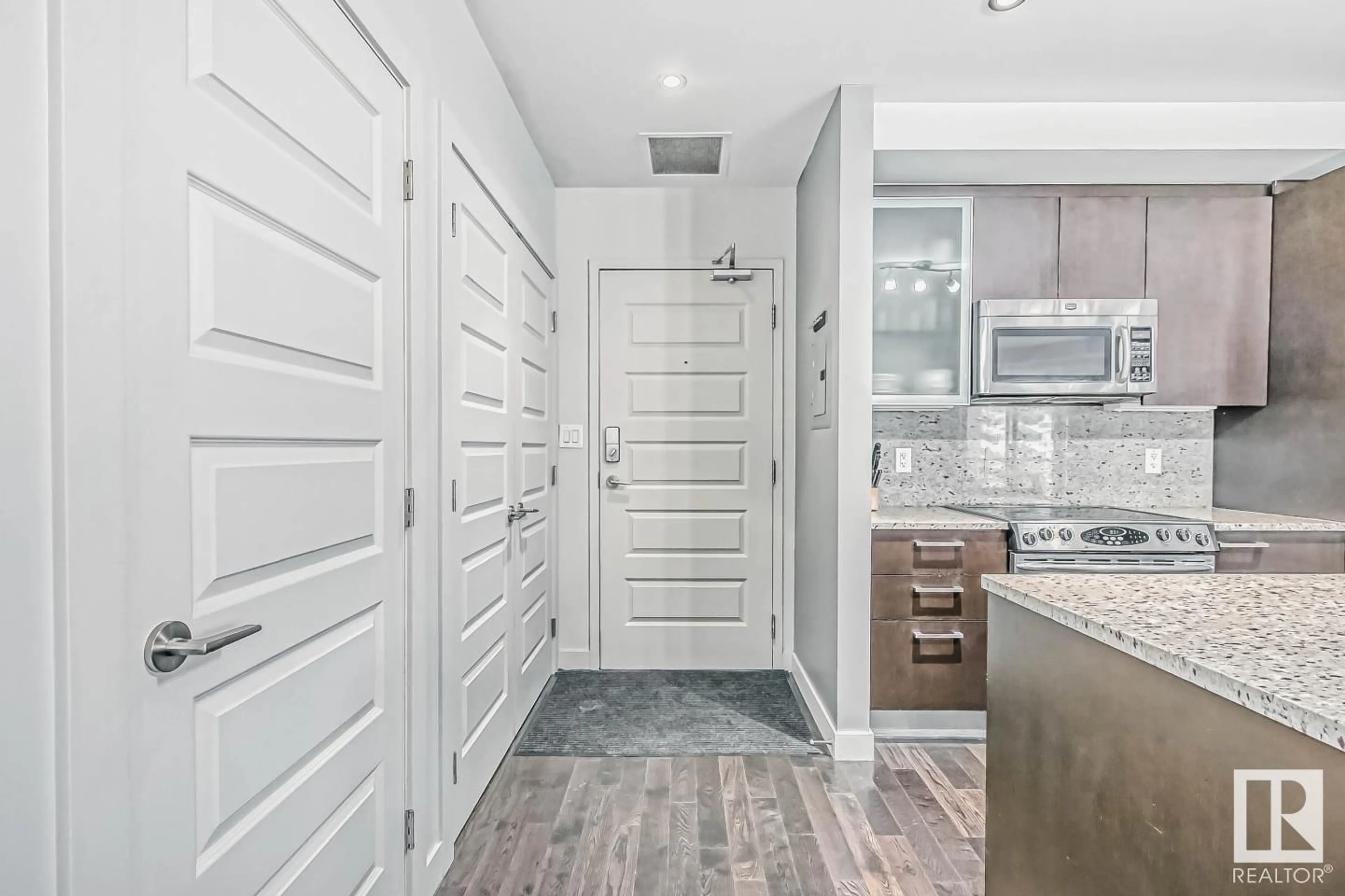 Contemporary bathroom, ceramic/tile floor for #803 - 10388 105 ST, Edmonton Alberta T5J0C2