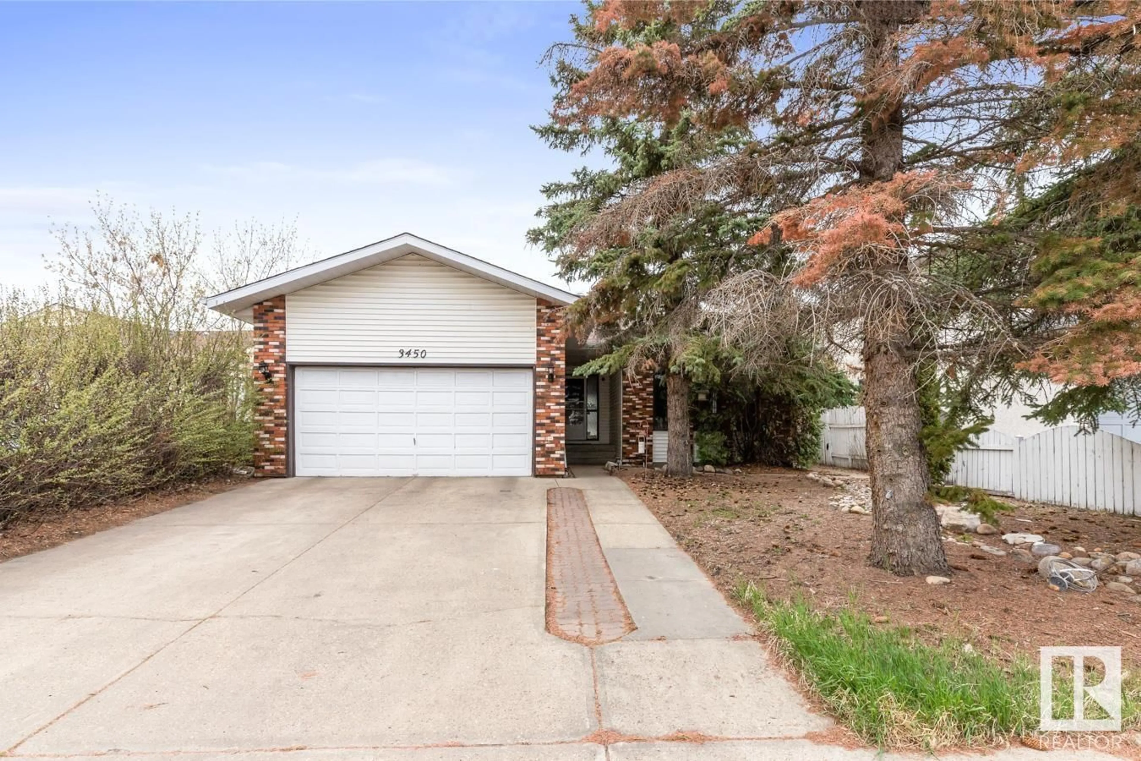 Unknown for NW - 3450 37 ST, Edmonton Alberta T6L4Y9