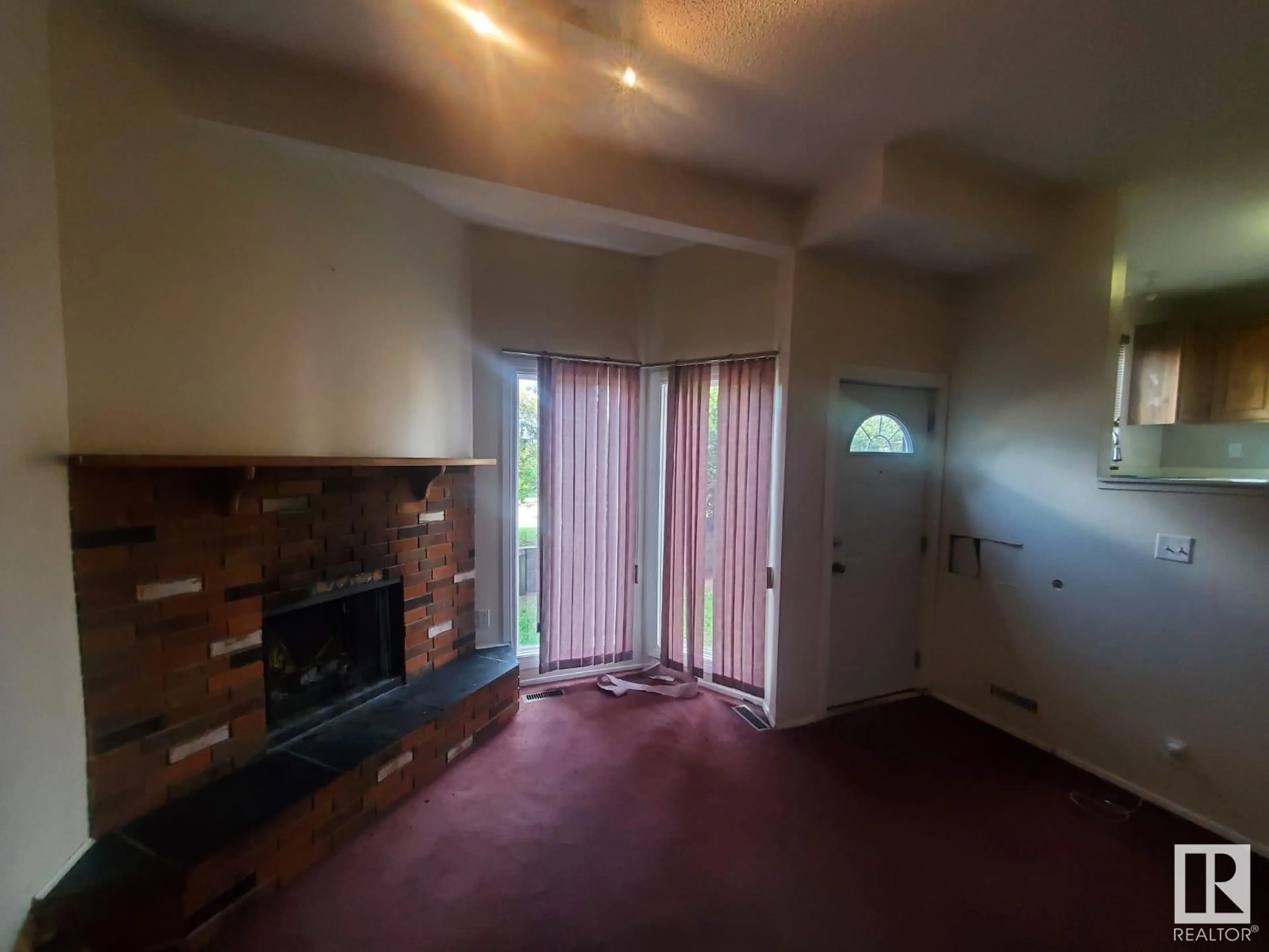 A pic of a room for 3955 62 ST, Edmonton Alberta T6L3A2