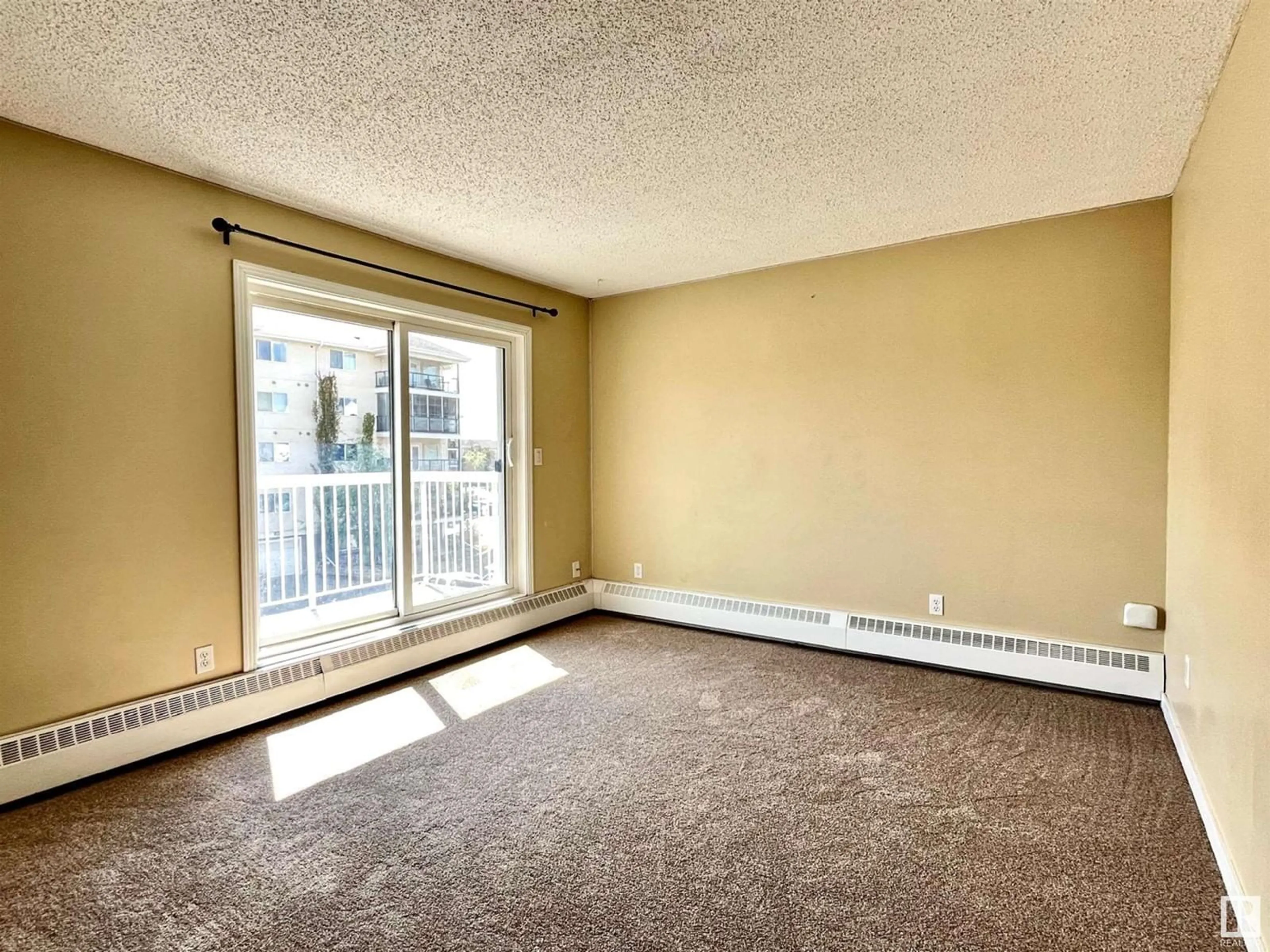 A pic of a room for NW - 316 5005 31 AV NW, Edmonton Alberta T6L6S6