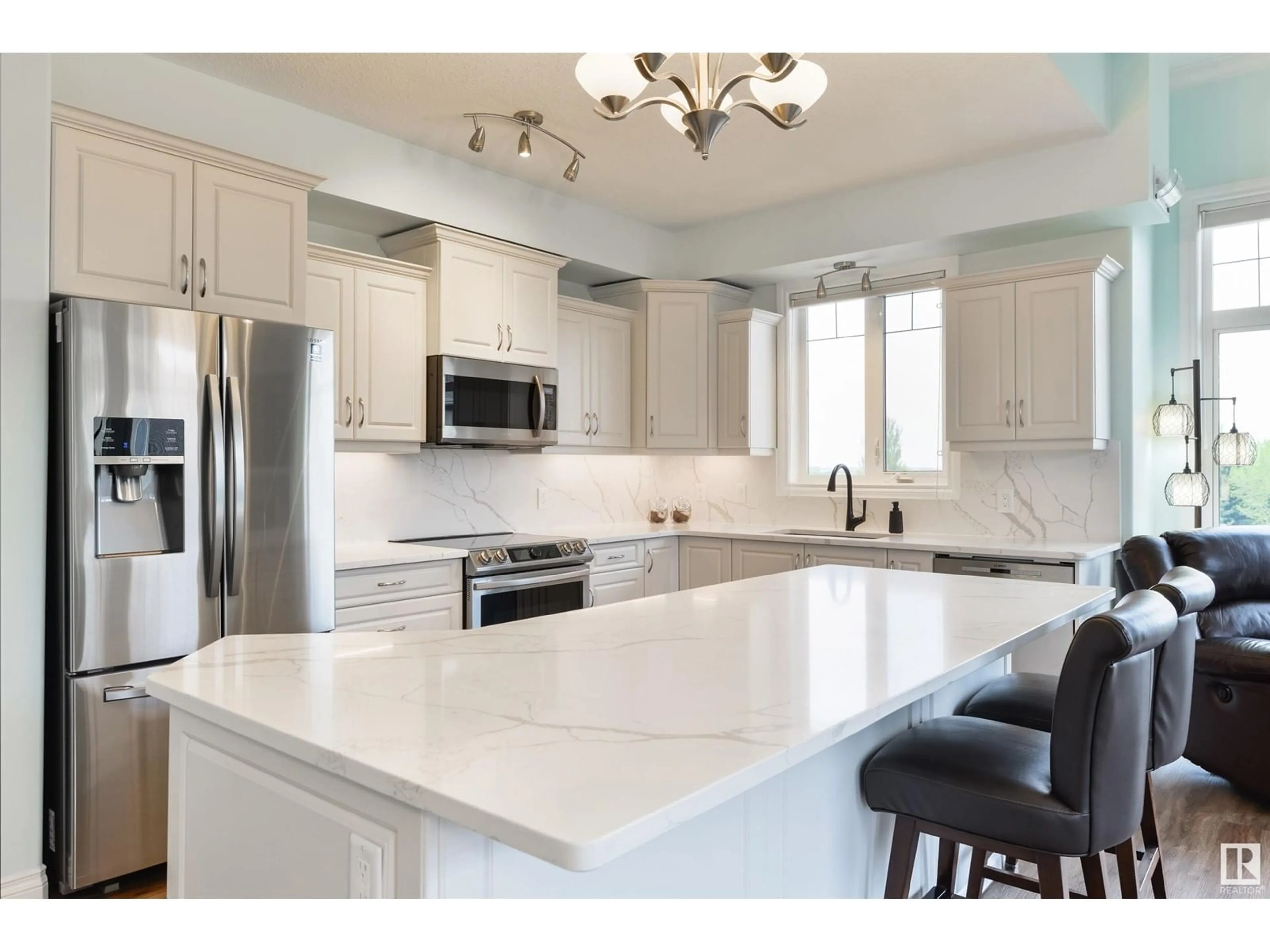Open concept kitchen, ceramic/tile floor for #421 - 12408 15 AV, Edmonton Alberta T6W1X2