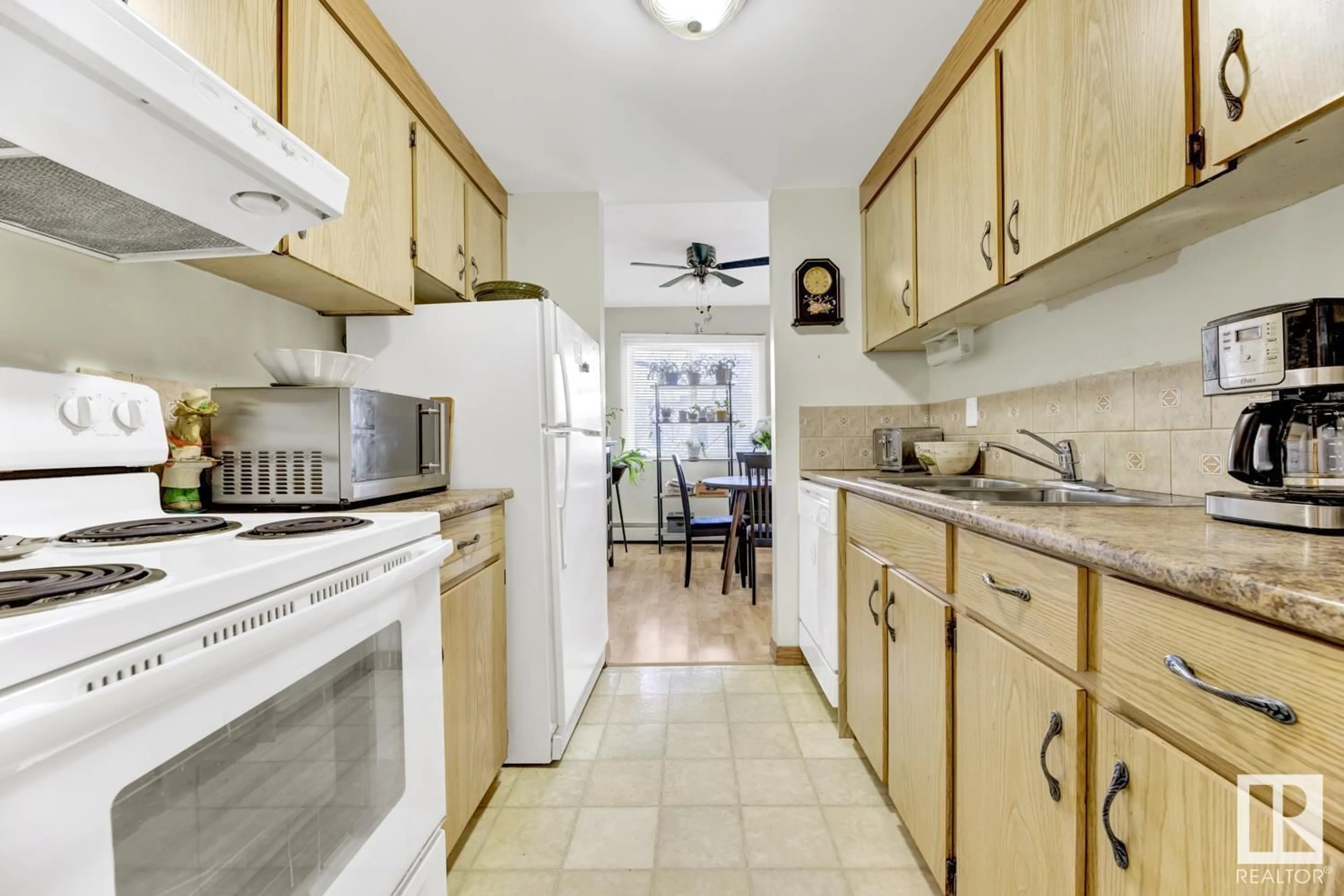 Standard kitchen, unknown for #101 - 11026 106 ST, Edmonton Alberta T5H2Y4