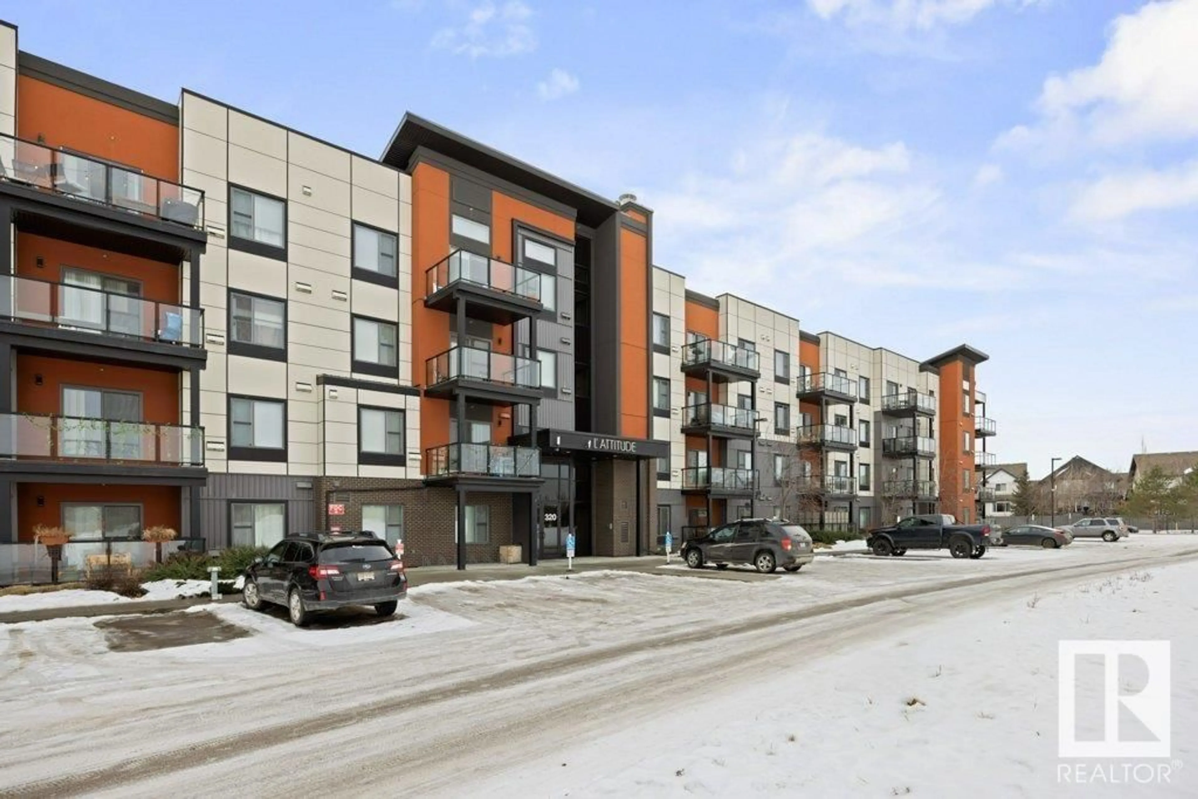 Patio, street for 320 - 122 AMBLESIDE LINK LI, Edmonton Alberta T6W2Z9
