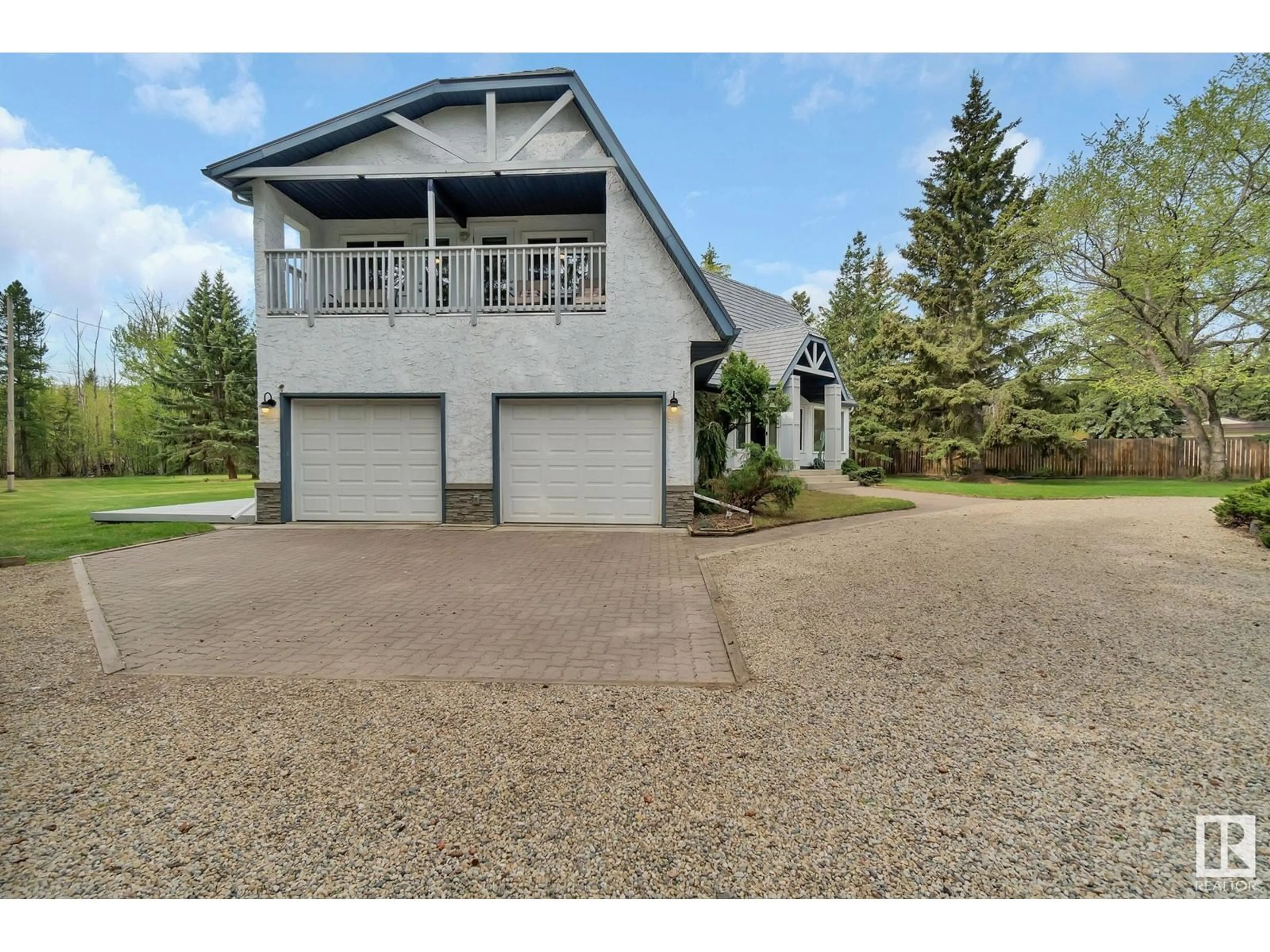 Unknown for 201 GRANDISLE NW, Edmonton Alberta T6M2P1