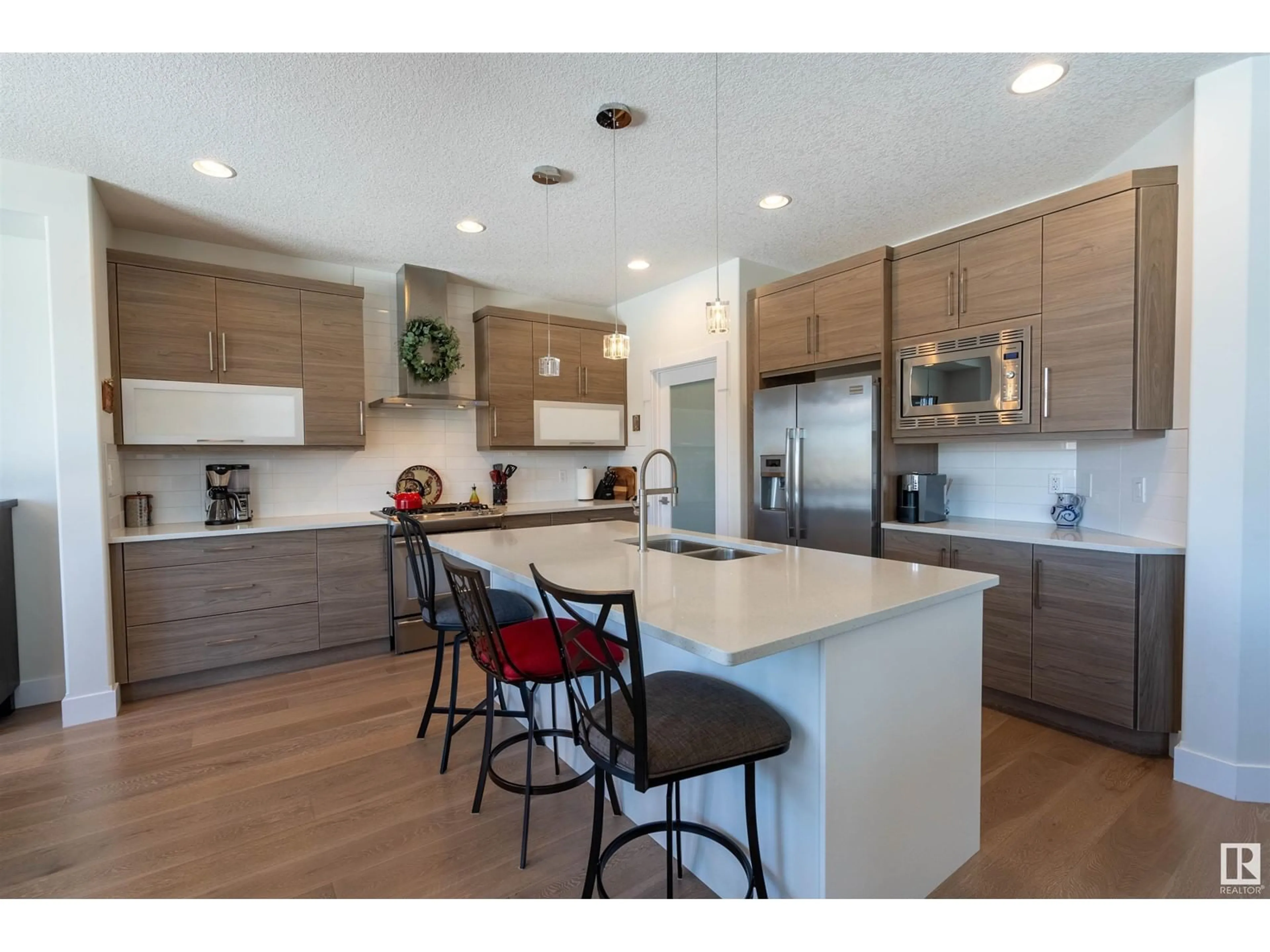 Open concept kitchen, unknown for 15A RGE ROAD 272, Rural Parkland County Alberta T7X3M5