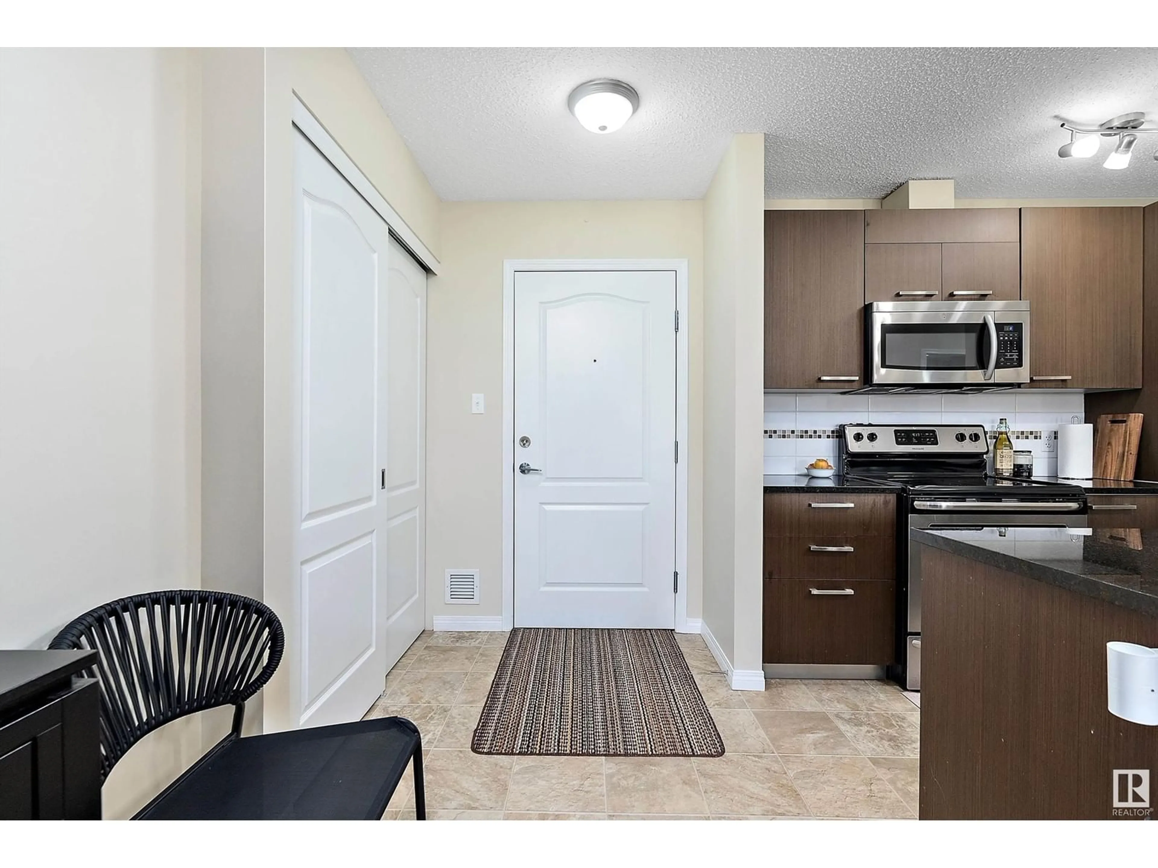Unknown for 9351 - 3115 SIMPSON DR, Edmonton Alberta T6R0N4