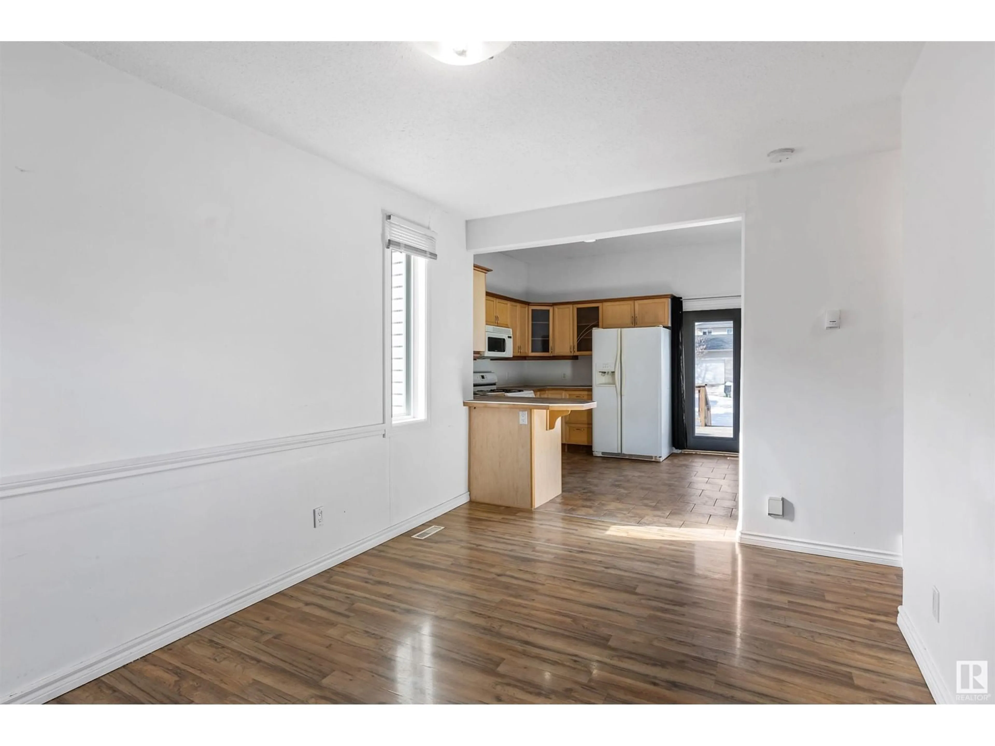 Unknown for NW - 12114 85 ST, Edmonton Alberta T5B3G6