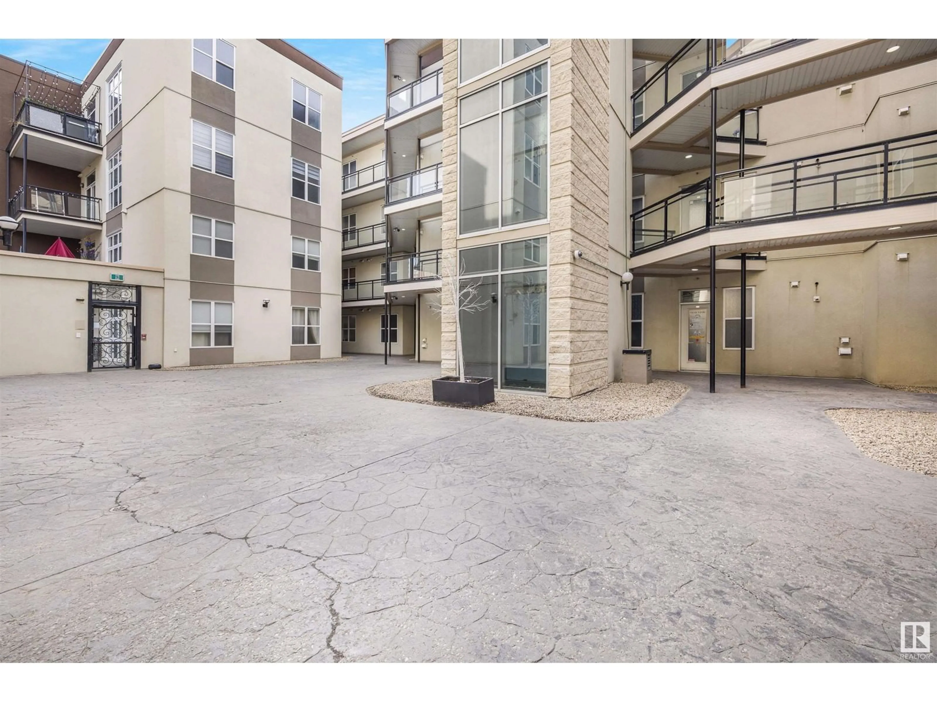 Unknown for 129 - 10407 122 ST NW, Edmonton Alberta T5N4B8
